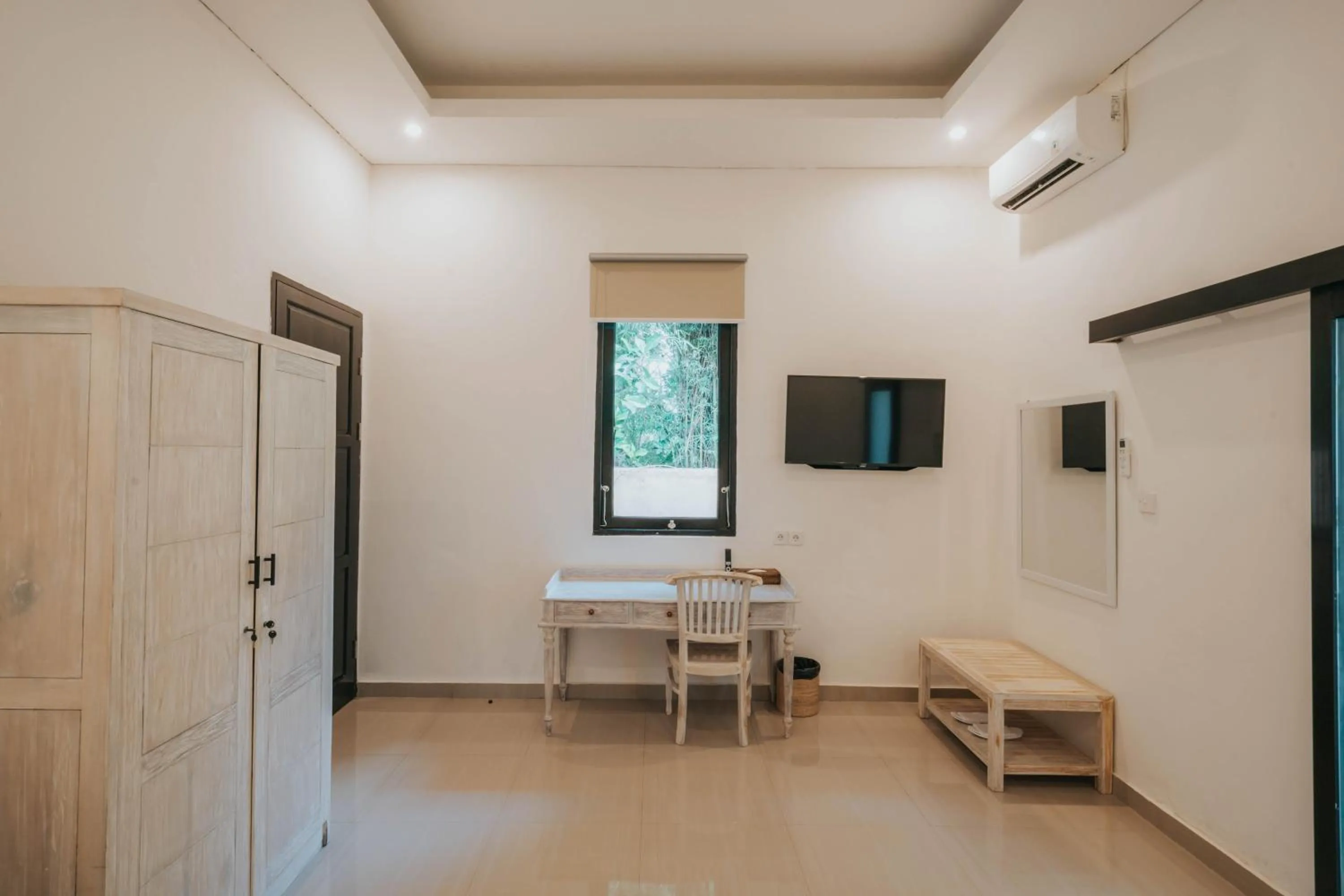 TV and multimedia in Alam Penari Resort Ubud