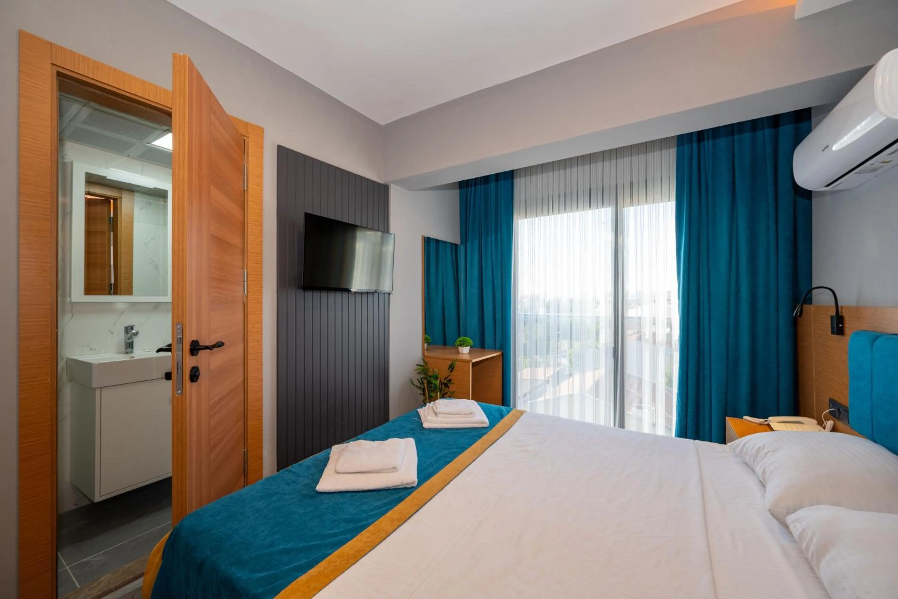 Bed in Otel Carpediem Gold Kuşadası