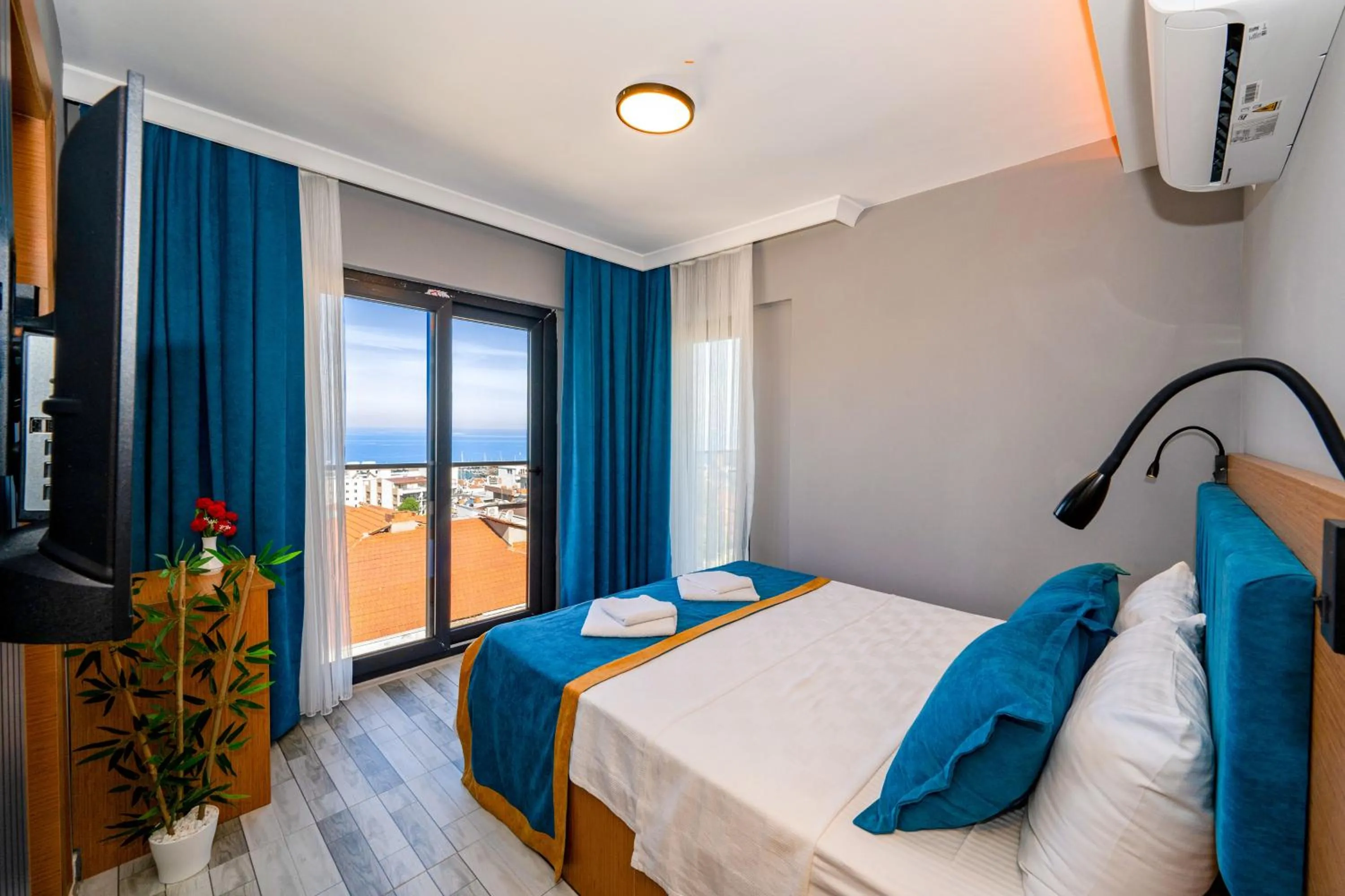 Bed in Otel Carpediem Gold Kuşadası