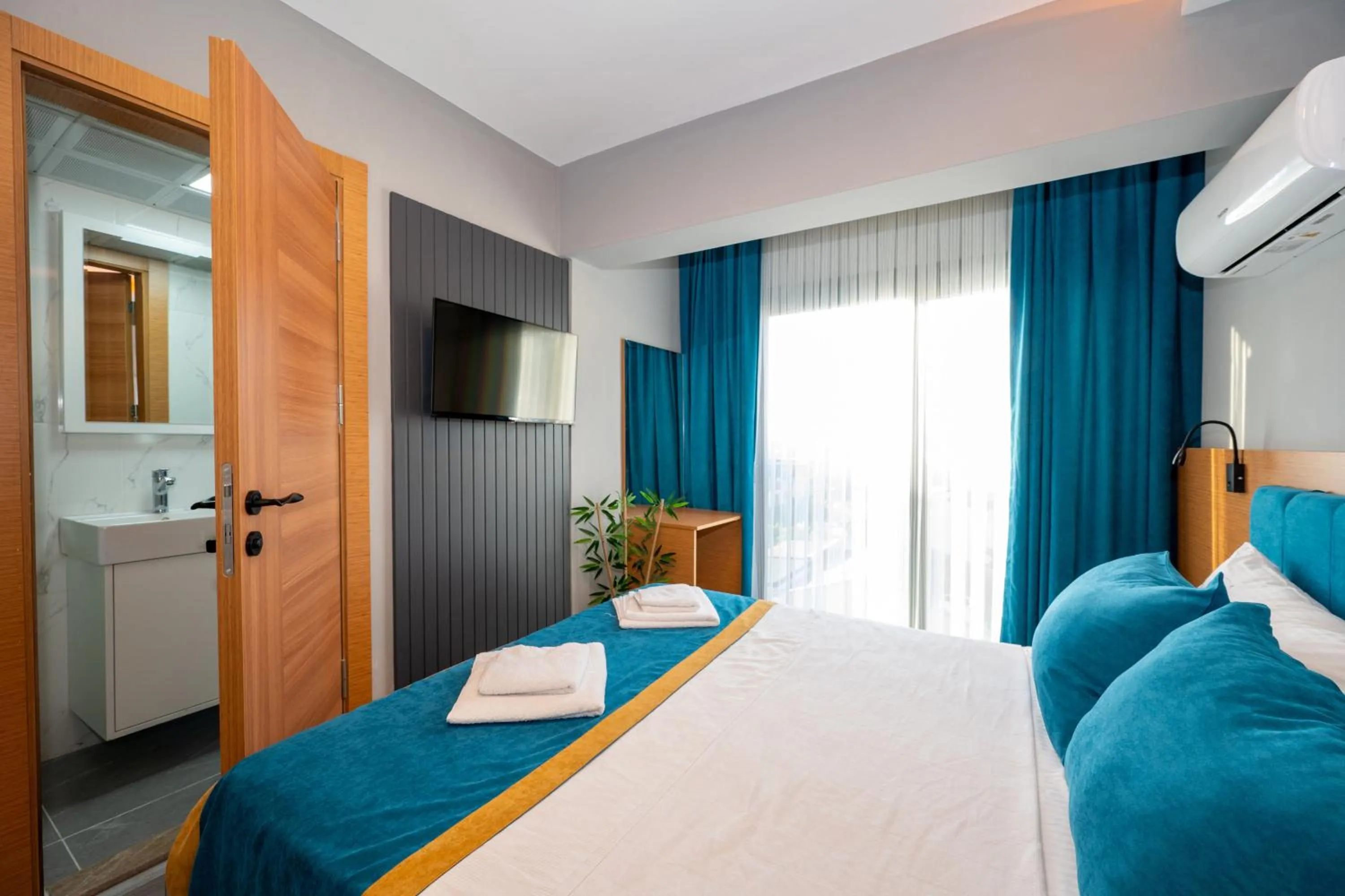 Bed in Otel Carpediem Gold Kuşadası