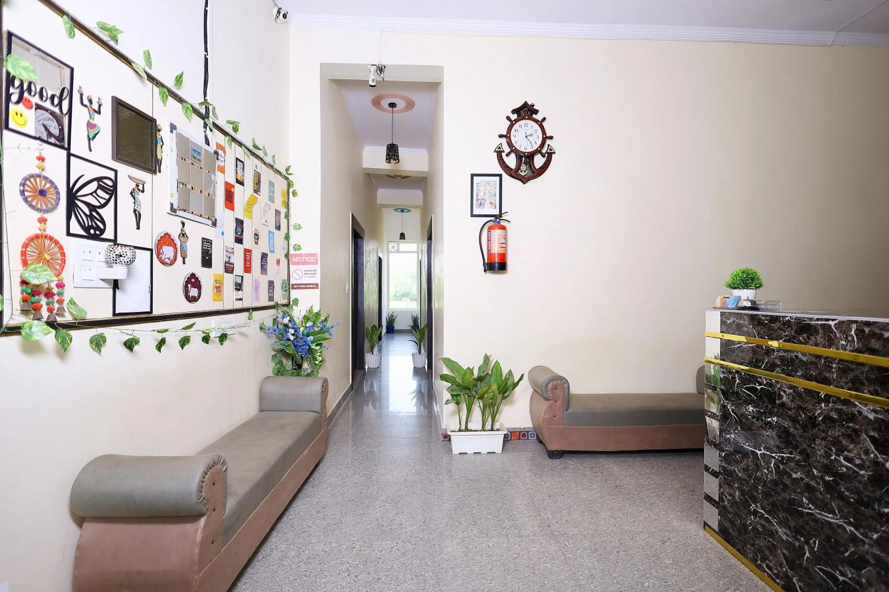 Lobby or reception in Sia Taj Hotel nearest Taj Mahal Agra