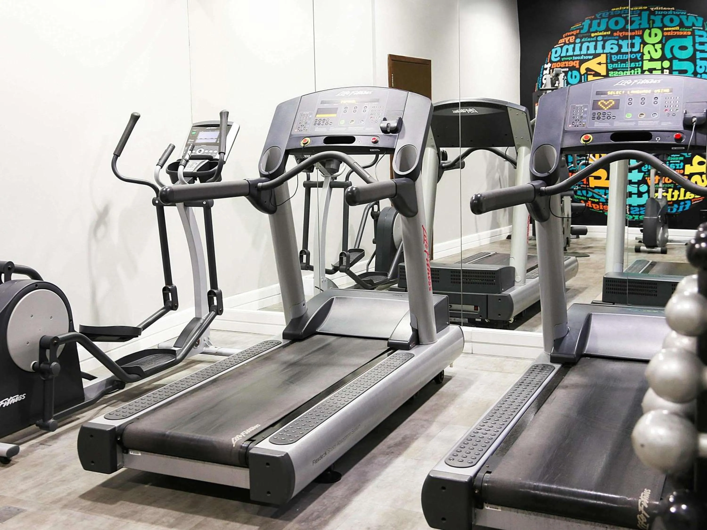 Property building in Mercure Sao Paulo Paulista