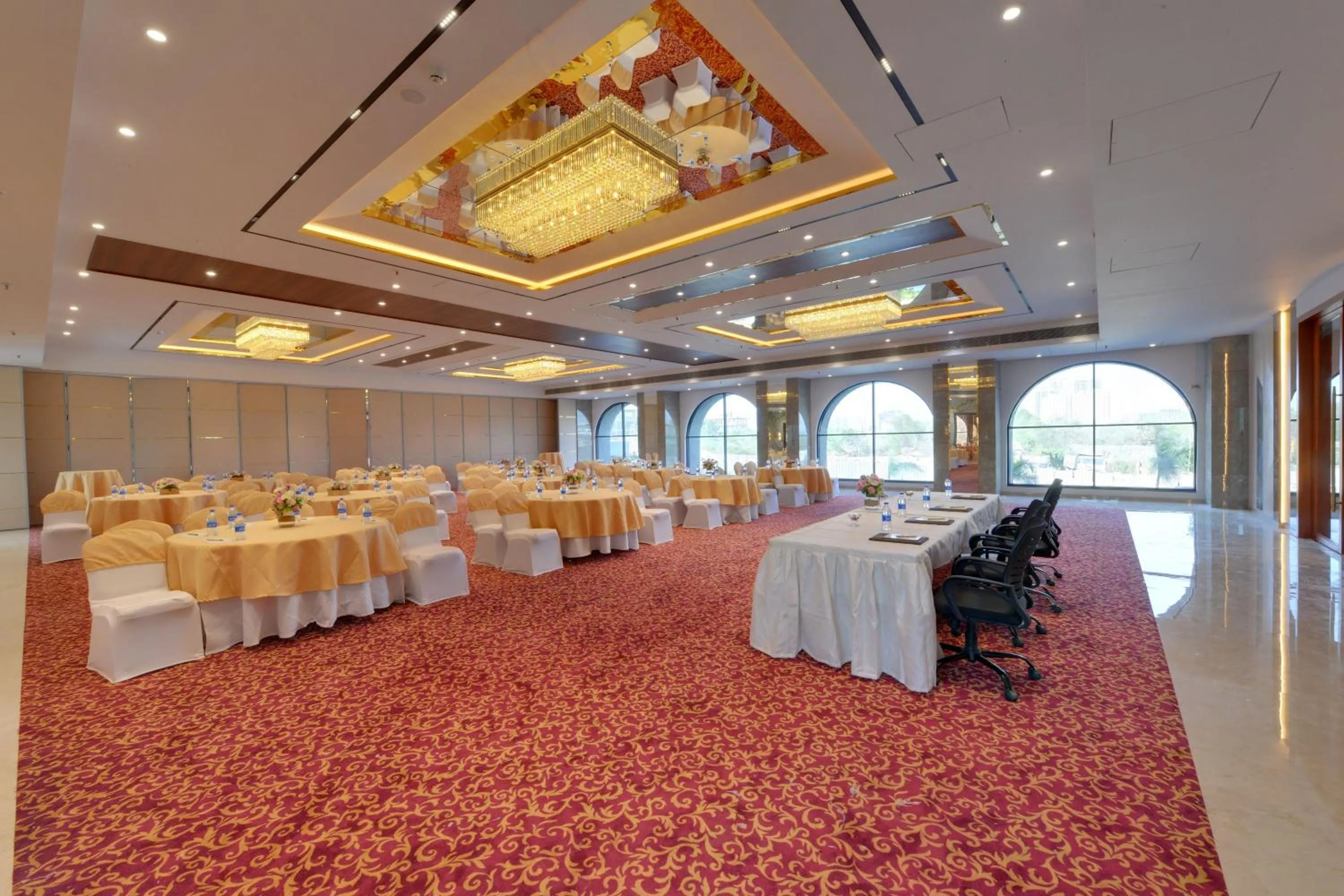 Banquet/Function facilities in The Fern Residency, Bhiwandi-Pimplas