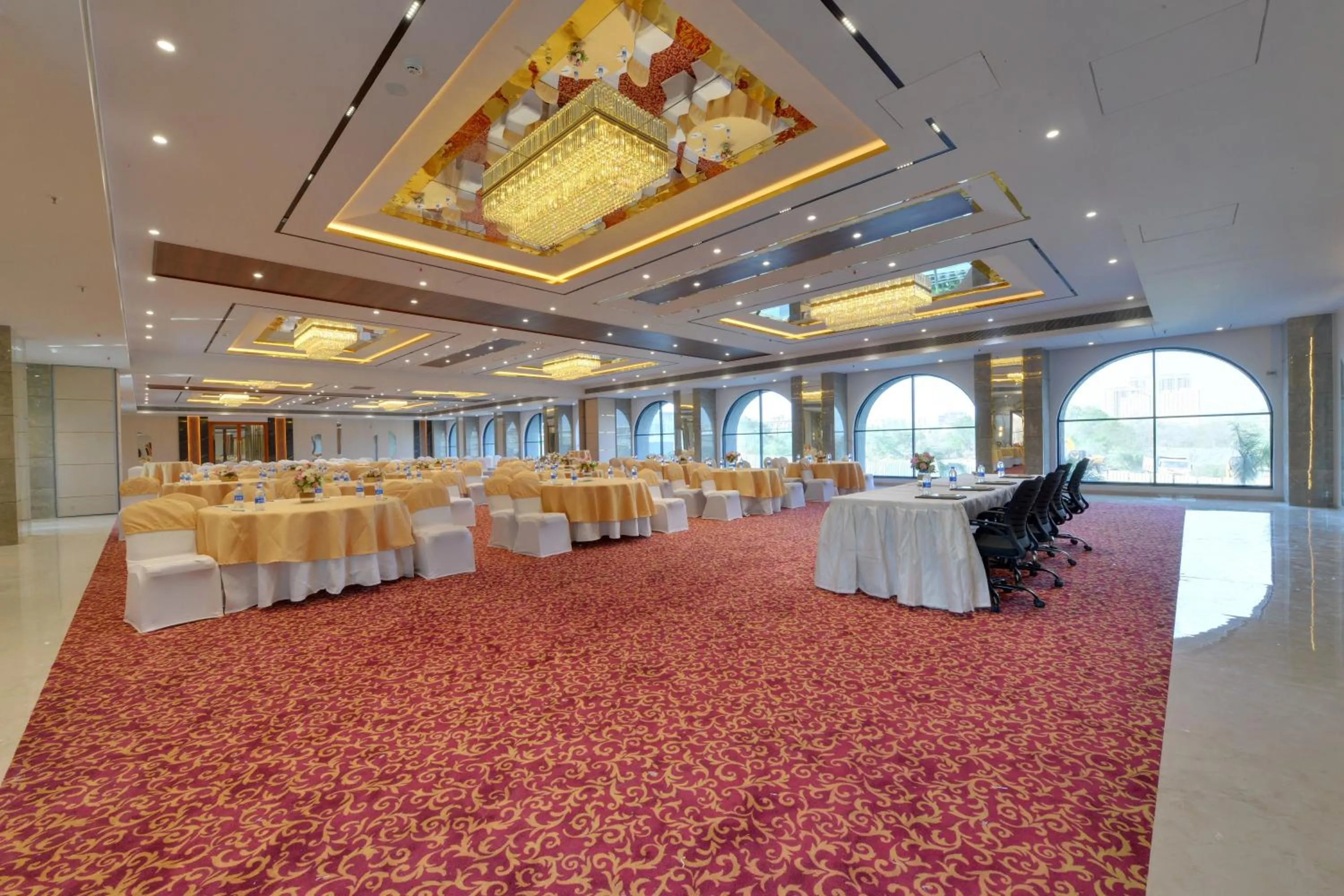 Banquet/Function facilities in The Fern Residency, Bhiwandi-Pimplas