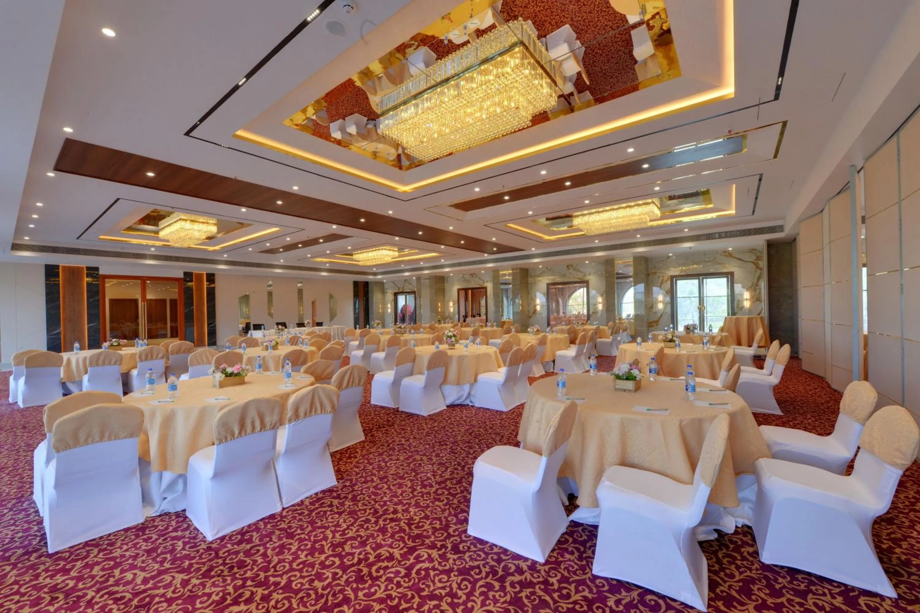 Banquet/Function facilities in The Fern Residency, Bhiwandi-Pimplas