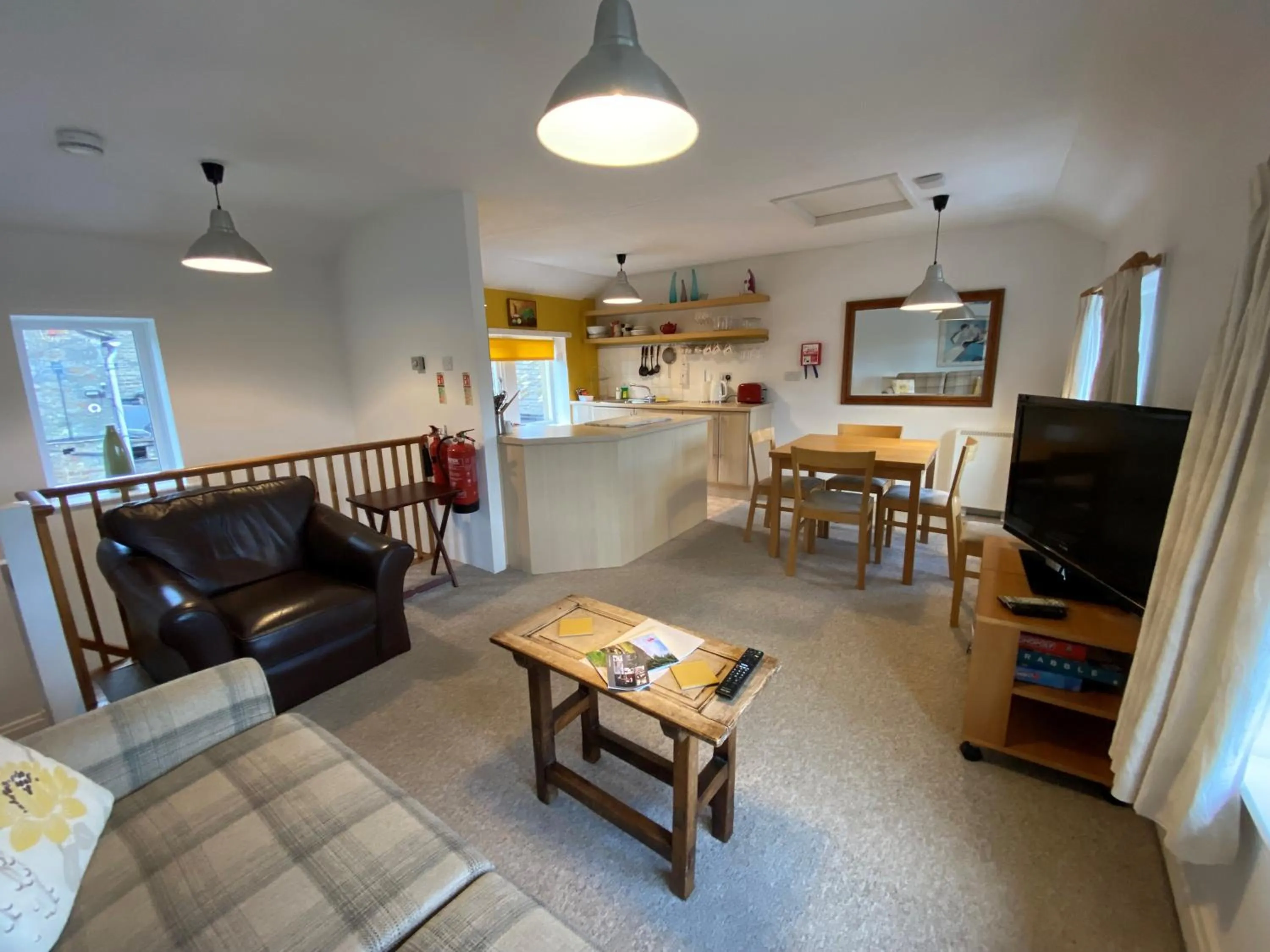 The Red Lion & Manor House