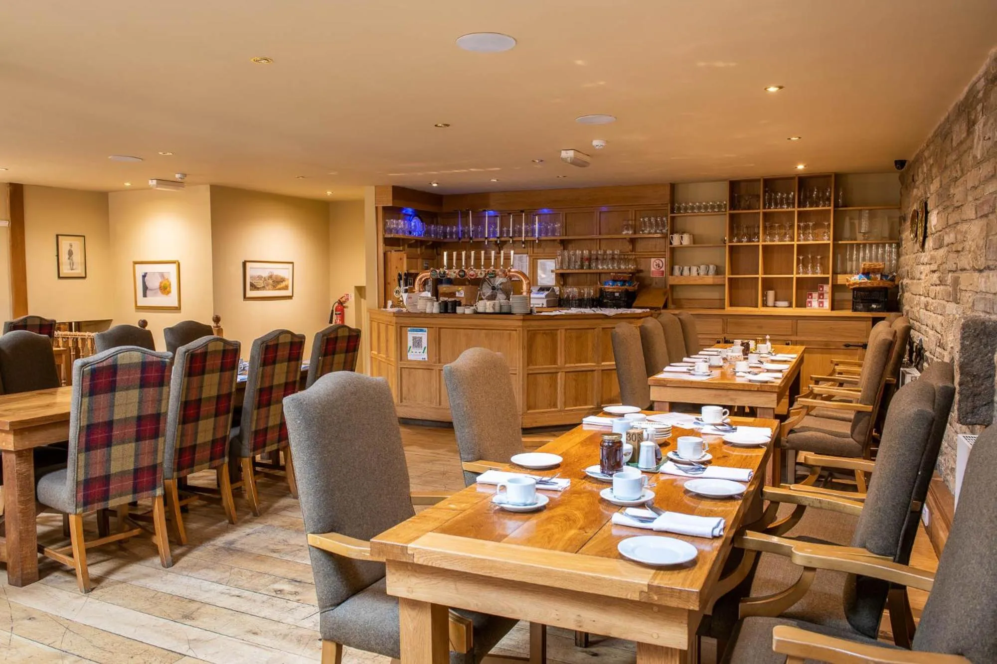 The Red Lion & Manor House