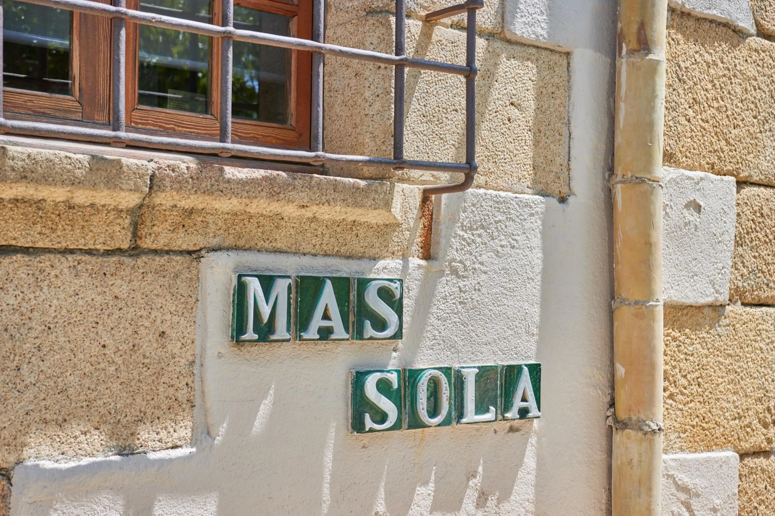 Restaurant/places to eat in Hotel Mas Solà
