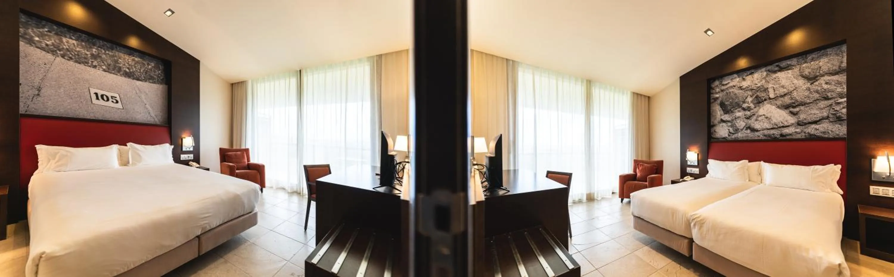 Photo of the whole room, Bed in Hotel Mas Solà