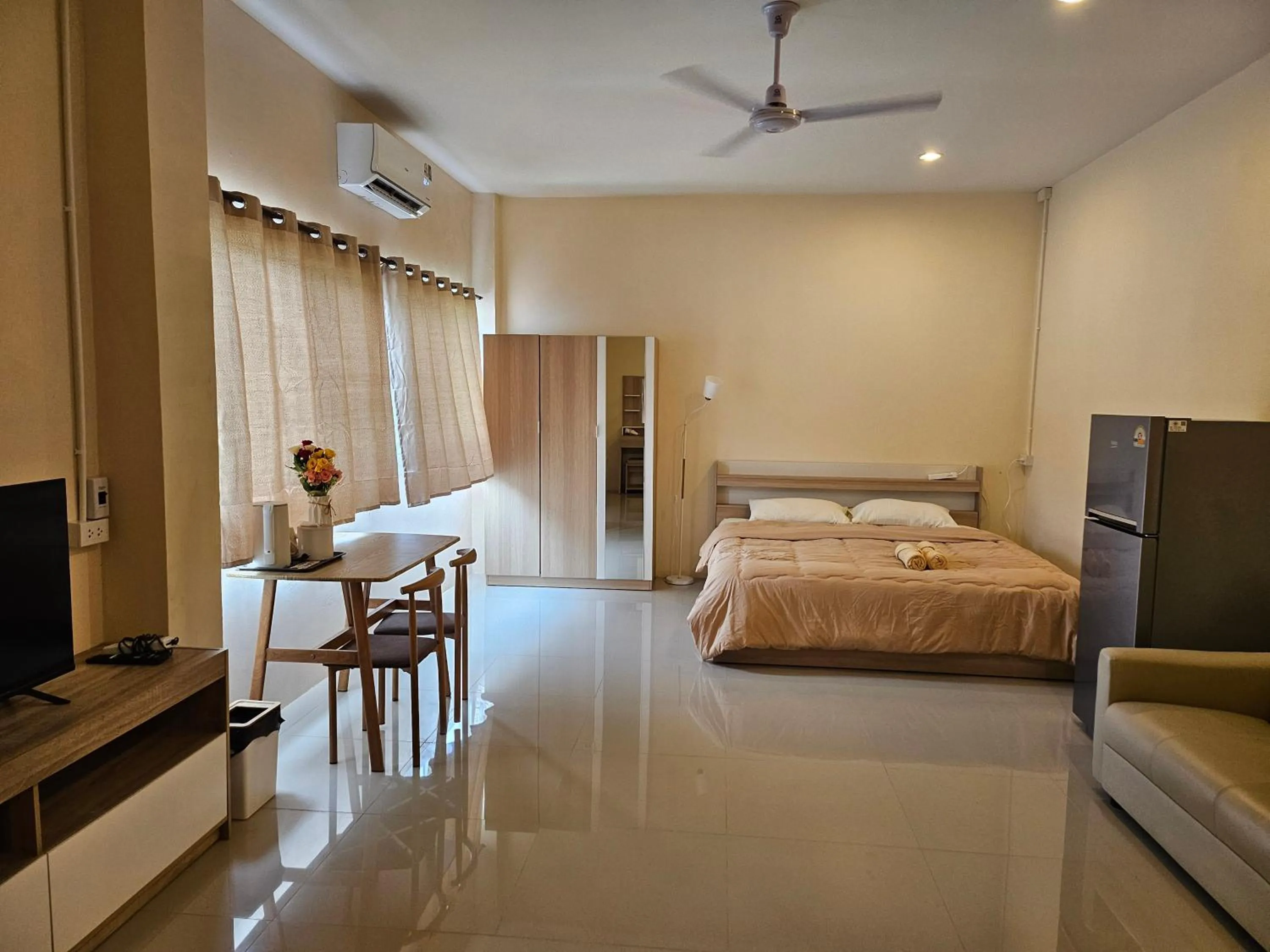 Bed in SKYPEARL Guesthouse & Café