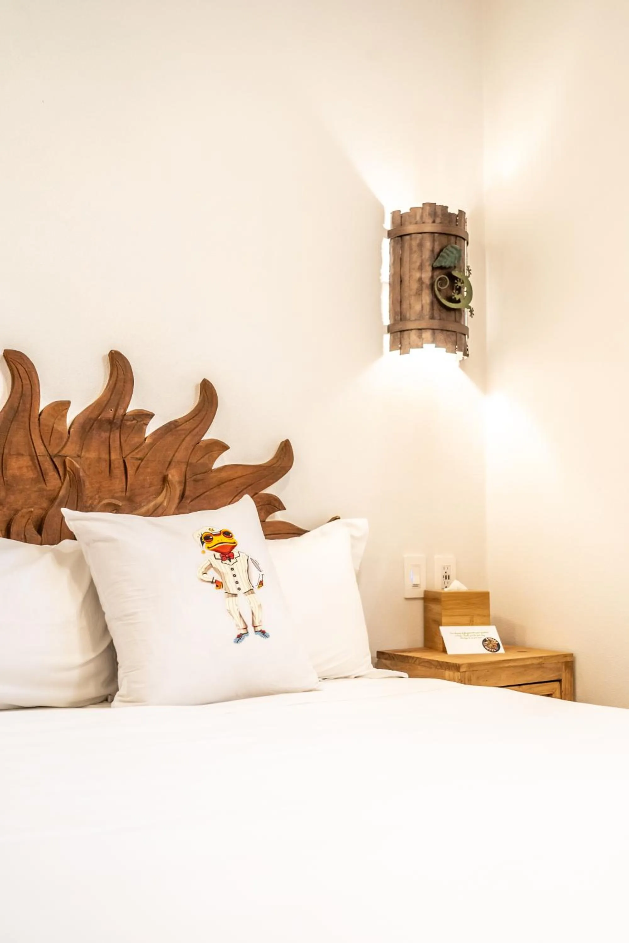 Bed in 5 Frogs Hotel Bucerias