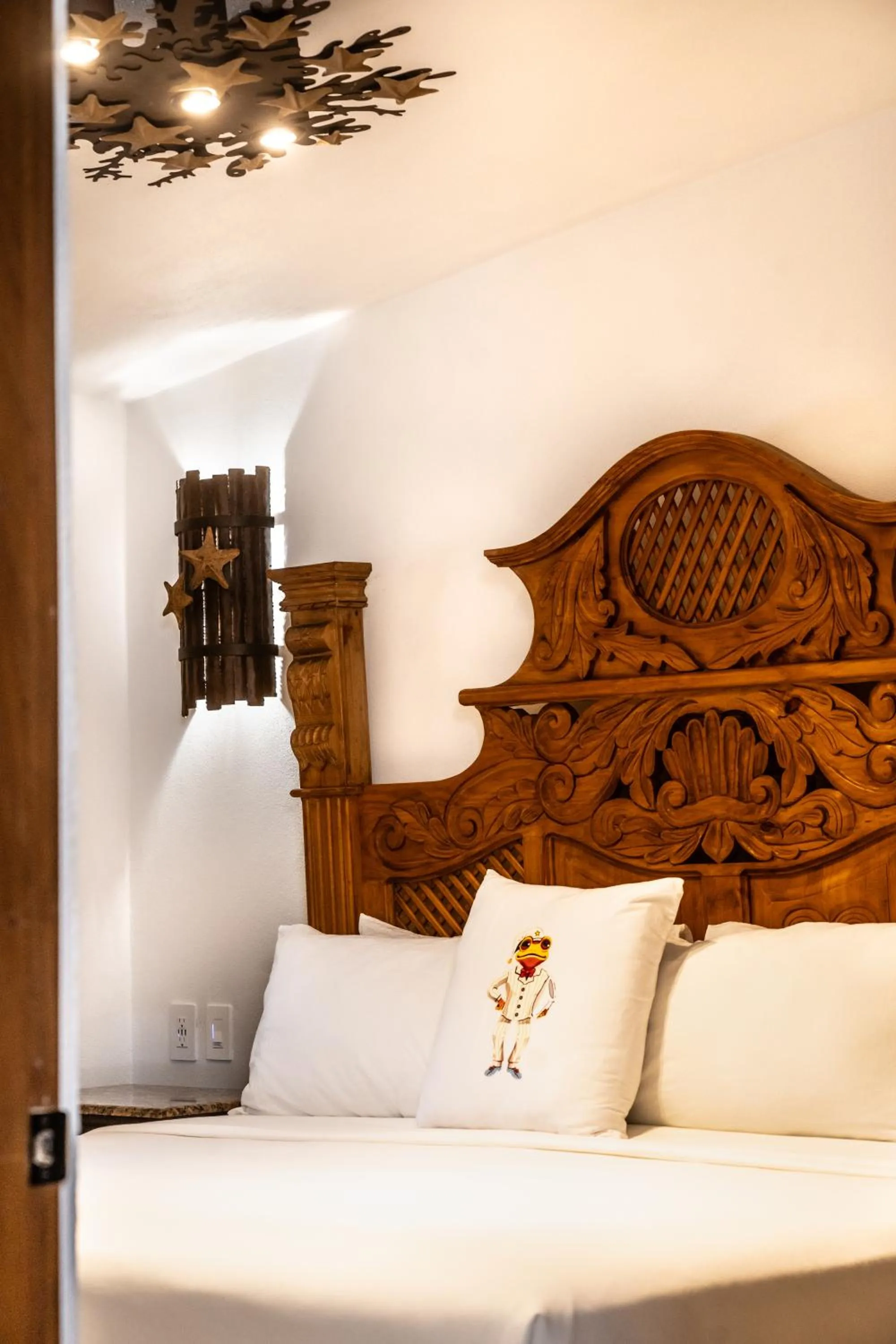 Bed in 5 Frogs Hotel Bucerias