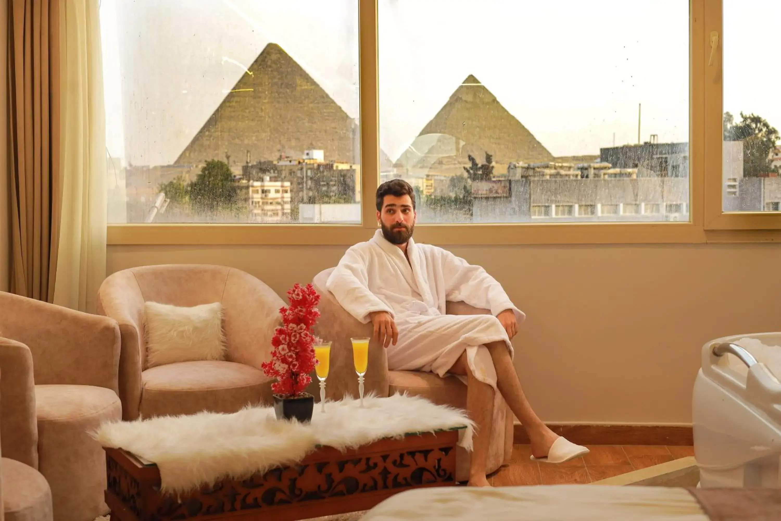 Suite in The Muse Pyramids INN Suite in The Muse Pyramids INN