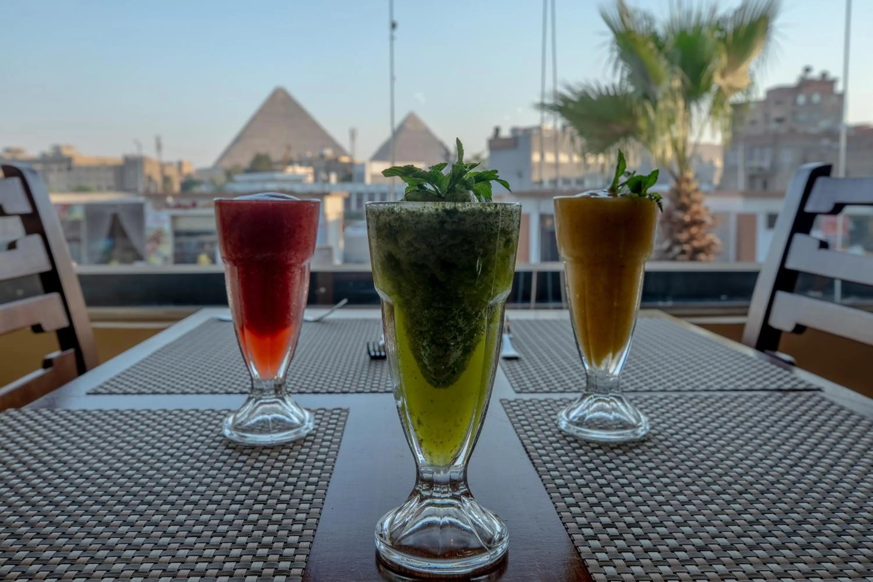 Restaurant/places to eat in The Muse Pyramids INN