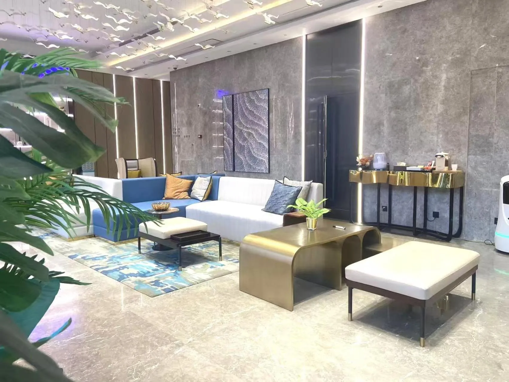 Lobby or reception in Tuke China Hotel Shanghai Hongqiao Airport