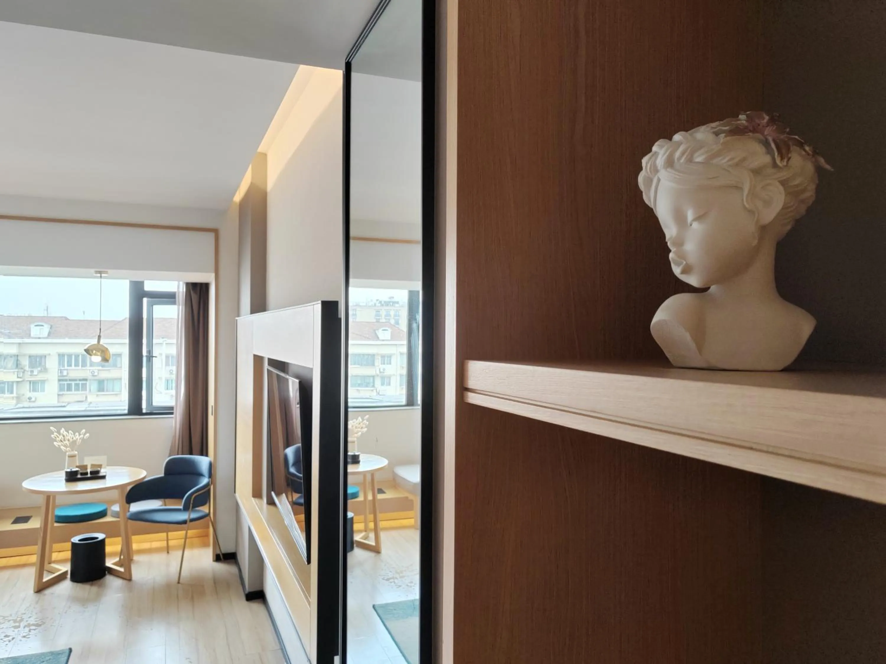 Seating area in Tuke China Hotel Shanghai Hongqiao Airport