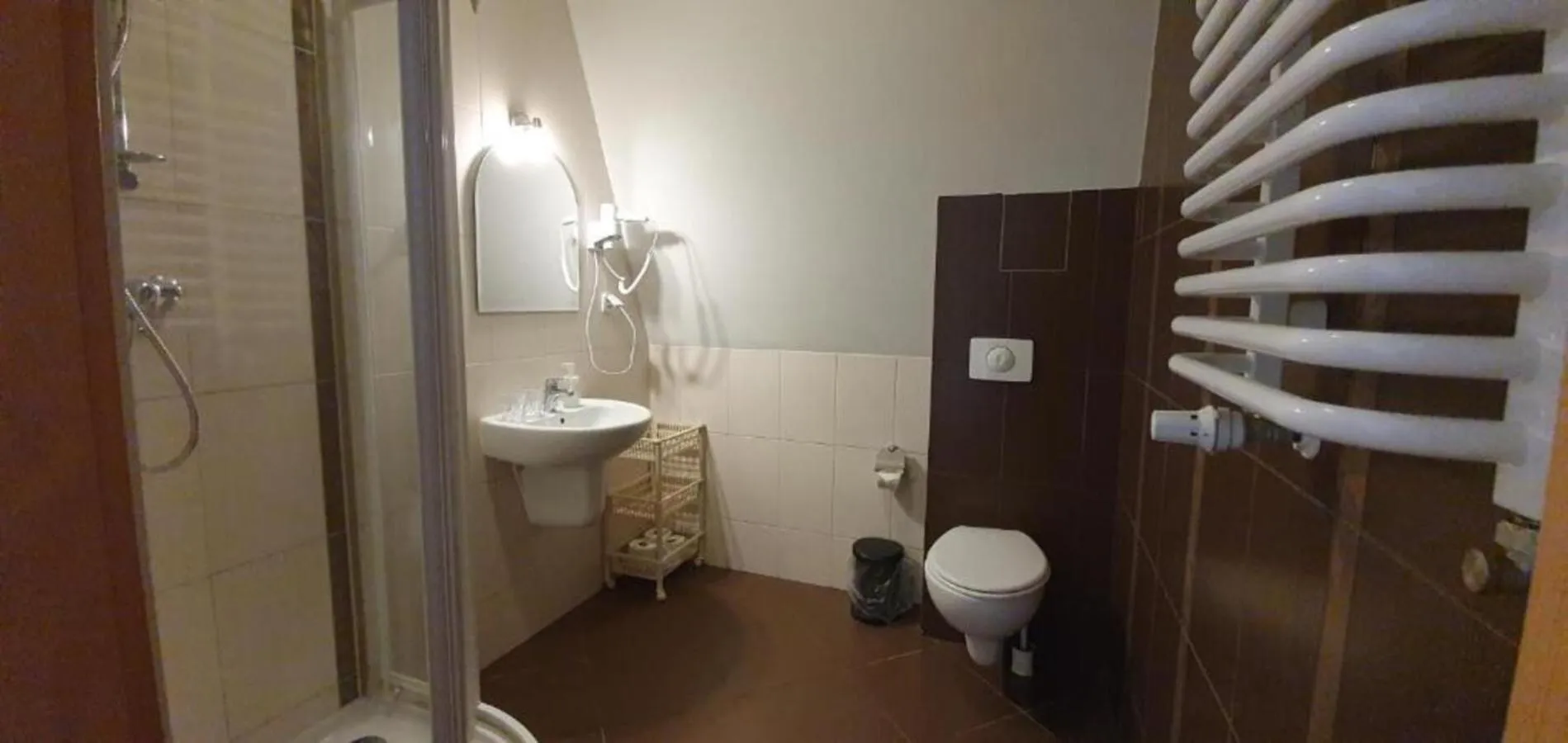 Shower in Villa Merry