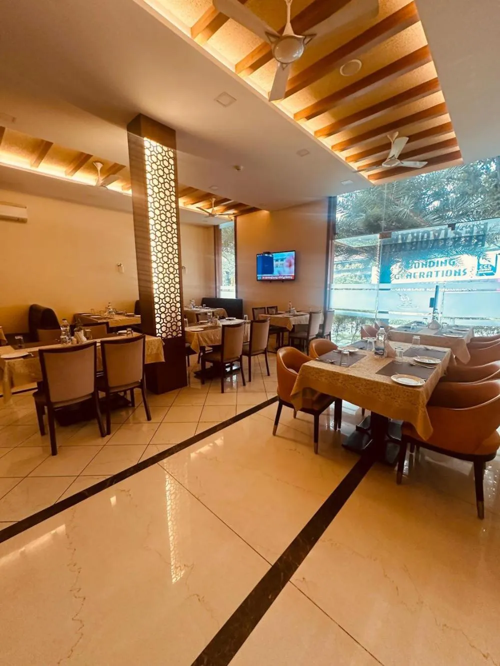 Restaurant/places to eat in Fortune Hills