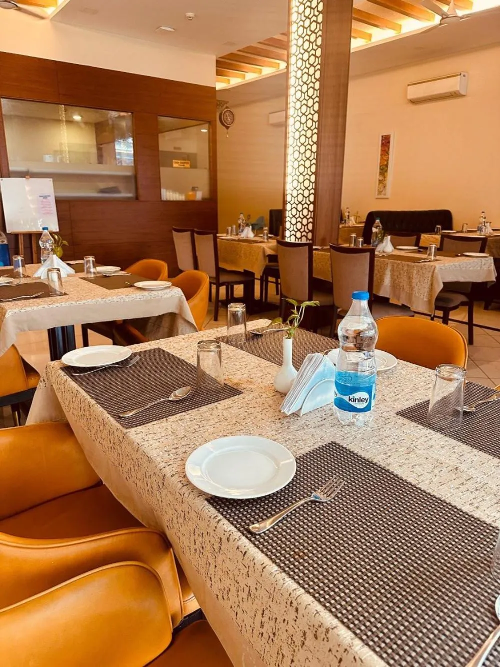 Restaurant/places to eat in Fortune Hills