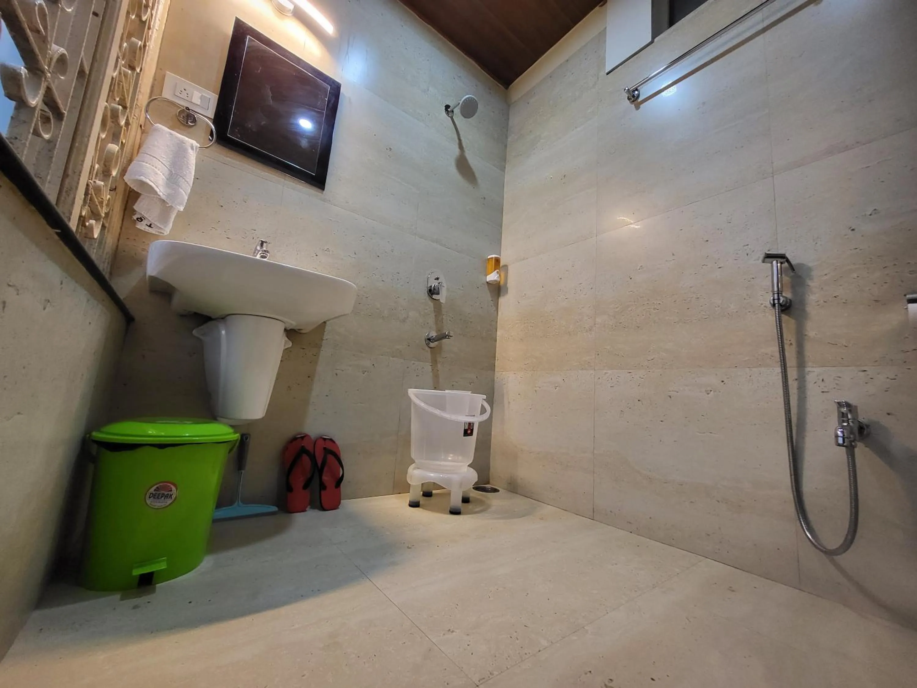 Shower in The Revett