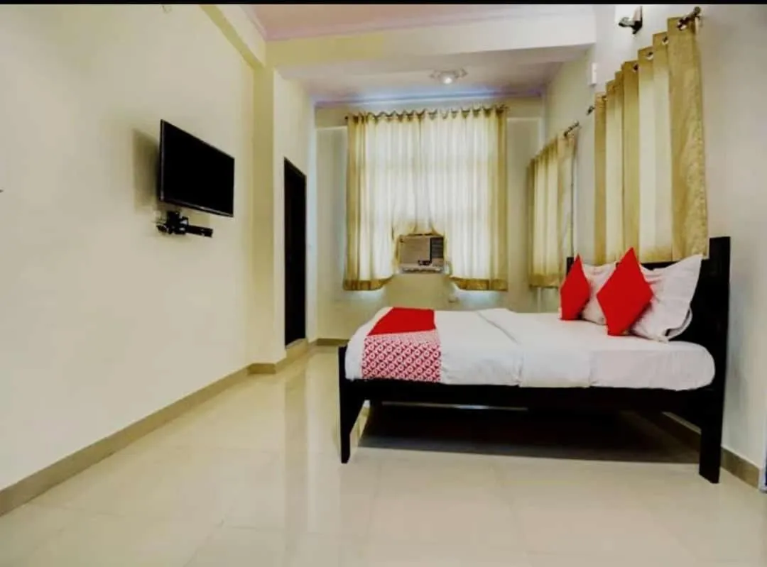 Bed in AK VILAS - BEST BUDGETED HOTEL IN JAIPUR