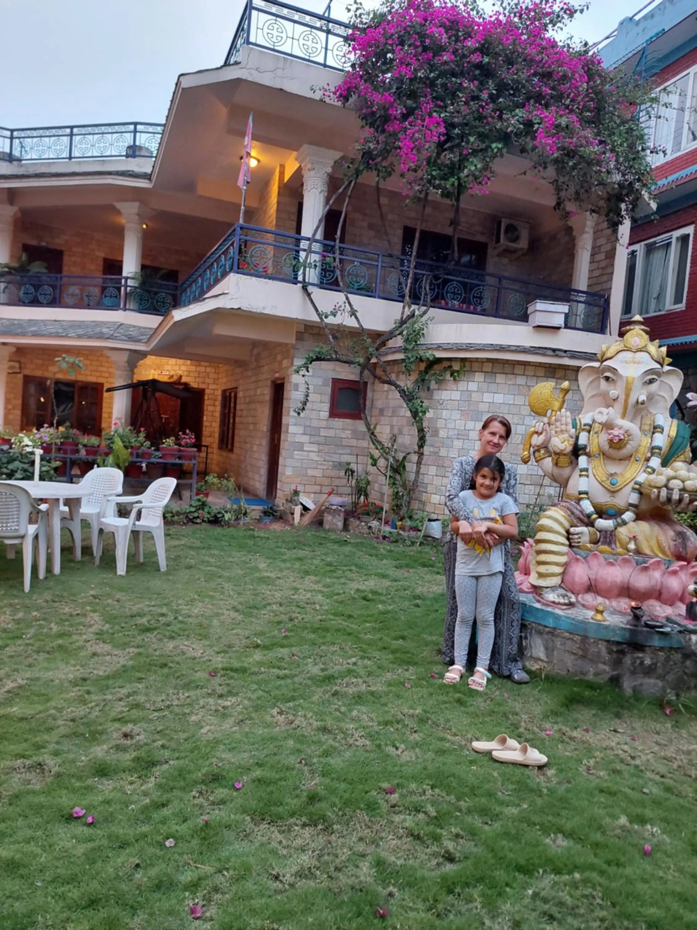 Blue Planet Lodge & Restaurant