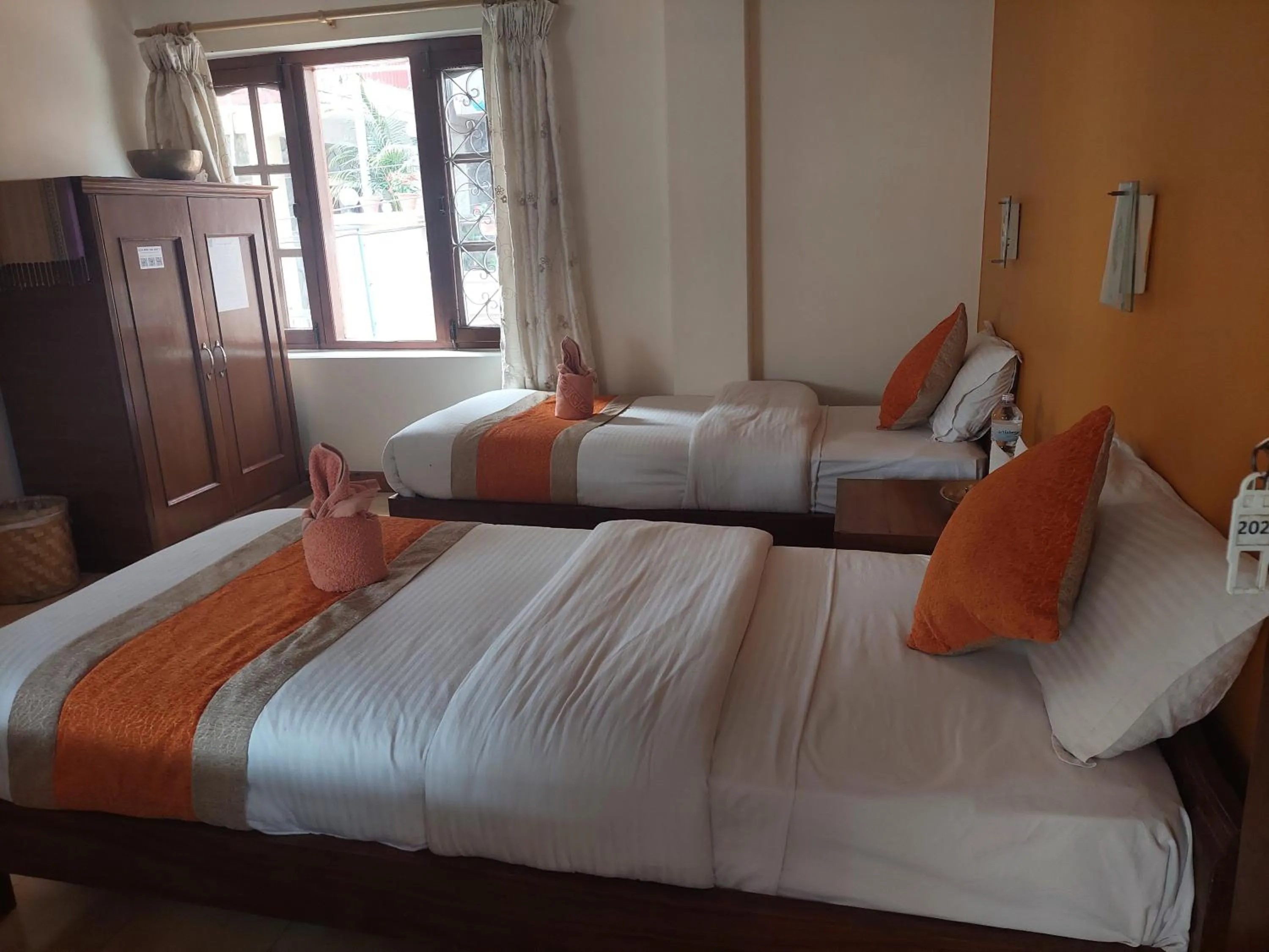 Bed in Blue Planet Lodge & Restaurant