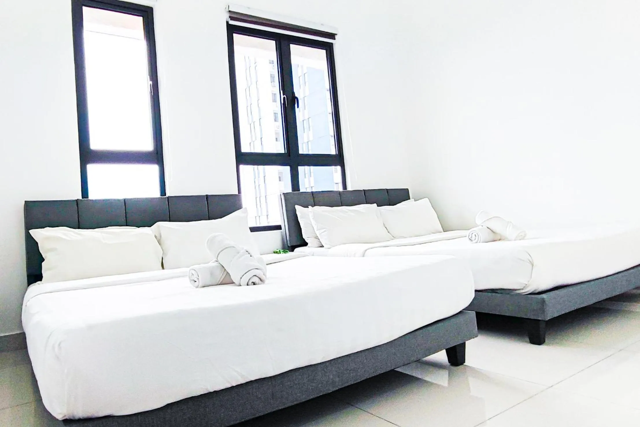 Bed in Double Storey Pool at Trio Setia by HCK