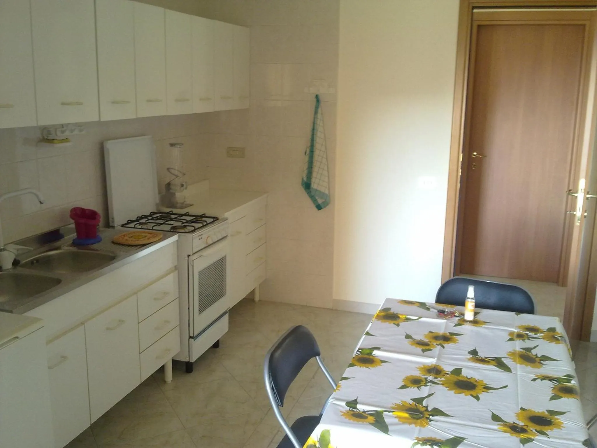 Communal kitchen in Home Sweet Home