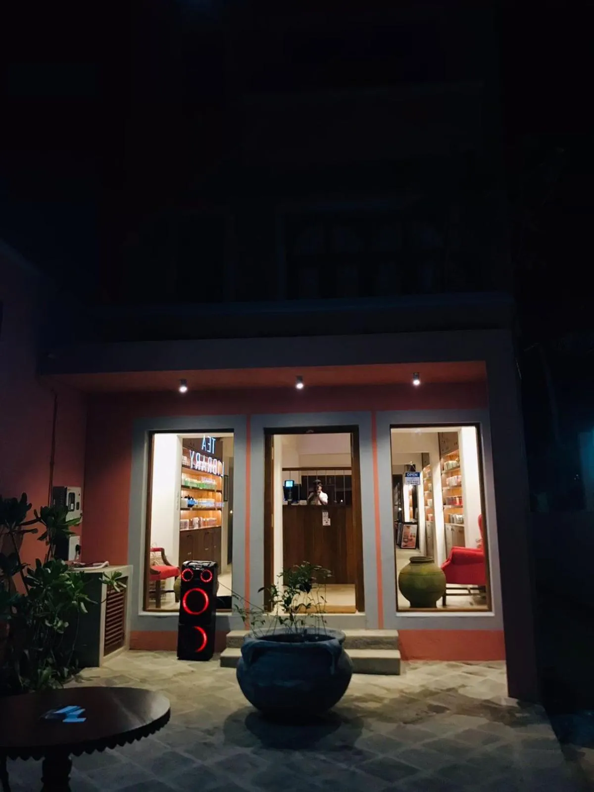 Night in The Tea Library Hikkaduwa