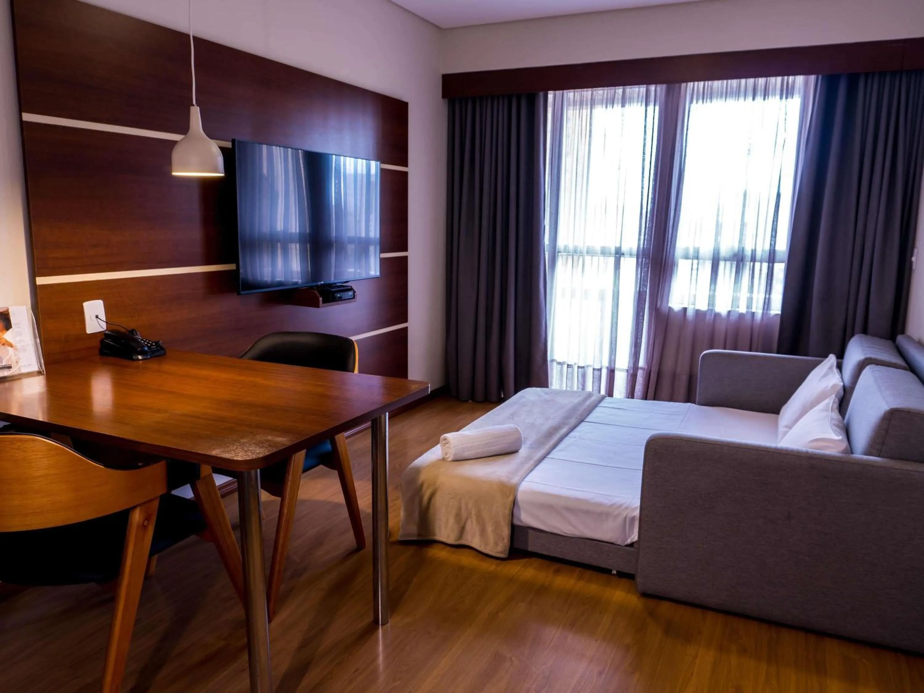 Bedroom, Bed in Mercure Curitiba Golden