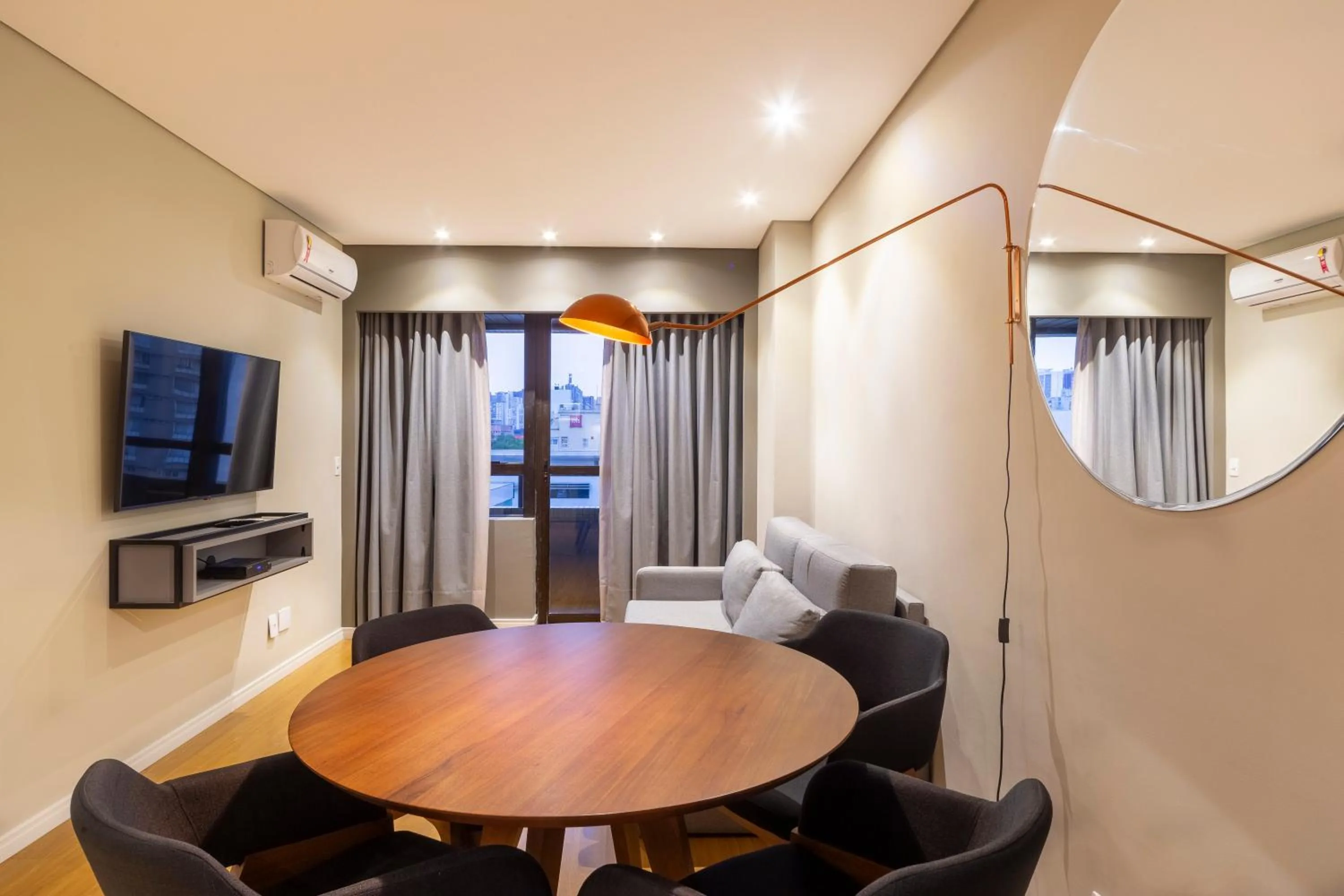 Living room in Mercure Curitiba Golden