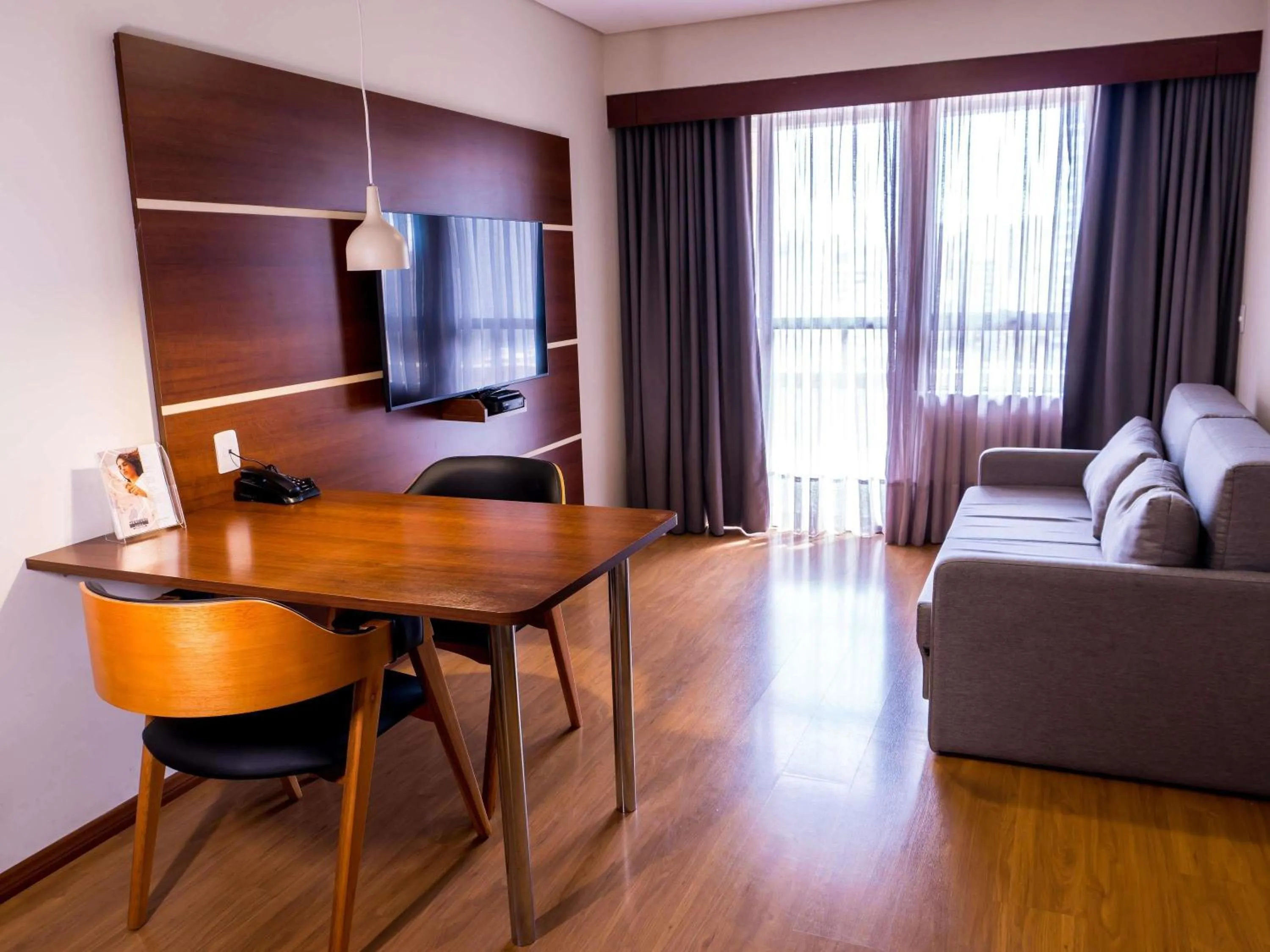 Bedroom in Mercure Curitiba Golden