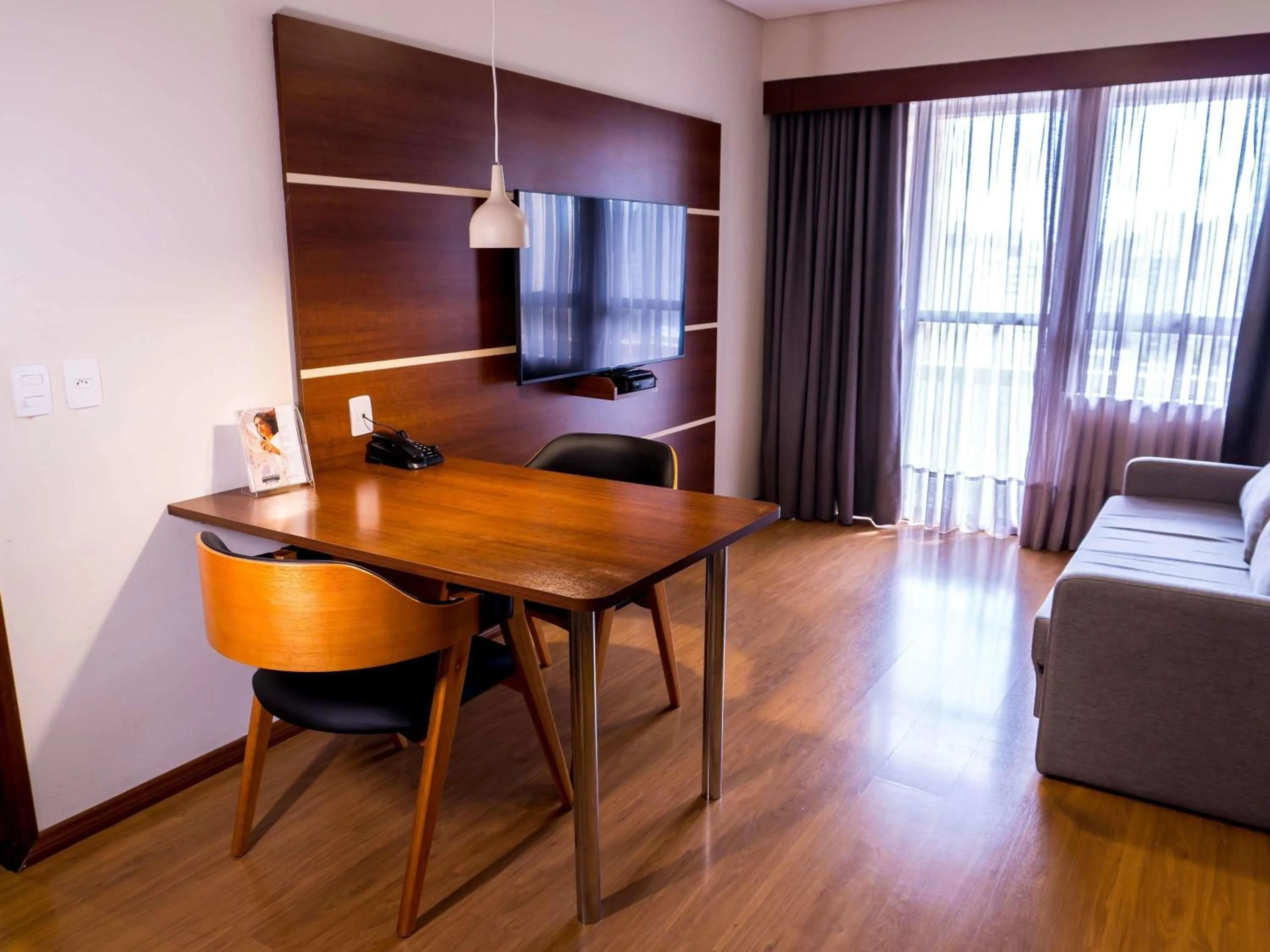 Bedroom, Bed in Mercure Curitiba Golden