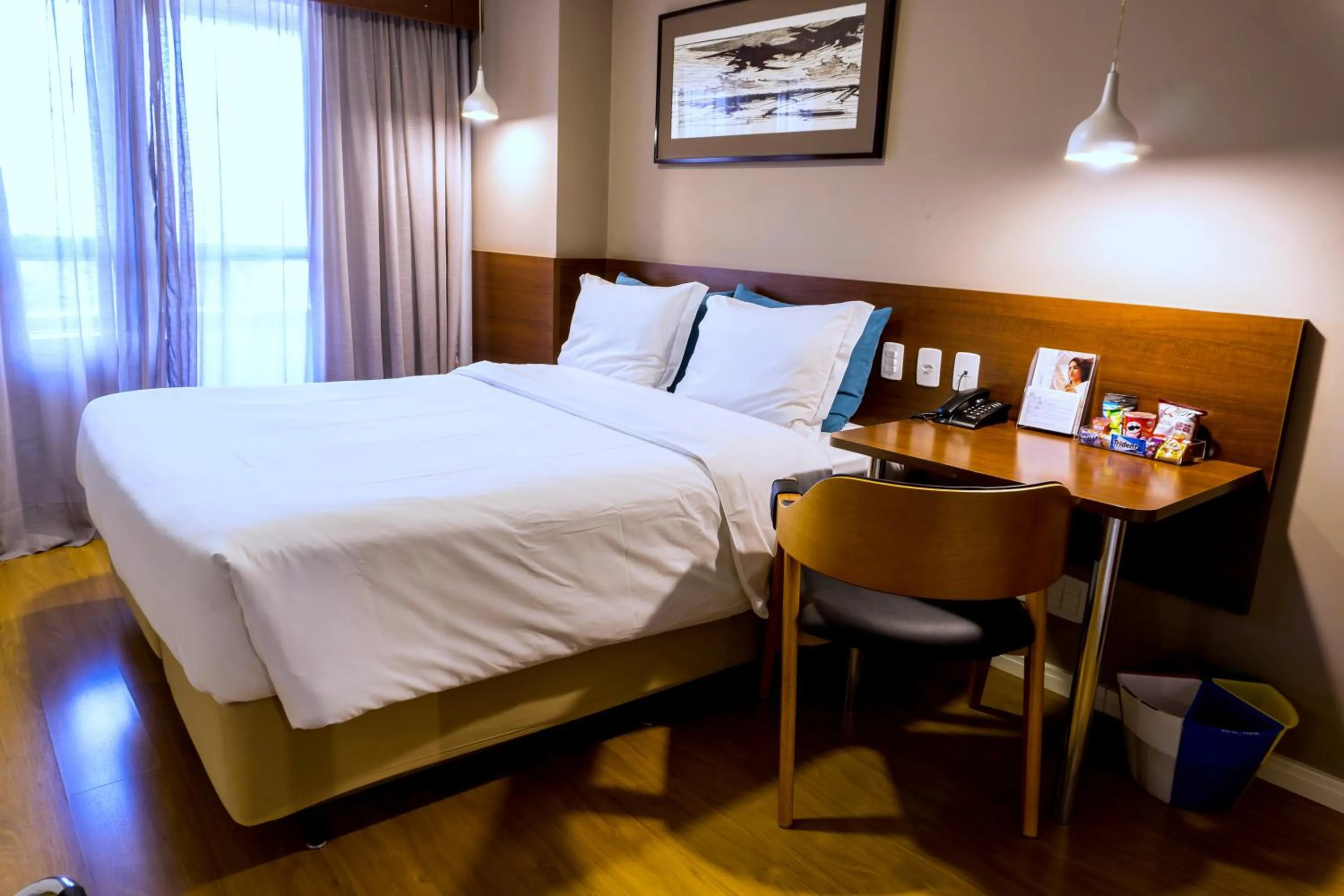 Photo of the whole room, Bed in Mercure Curitiba Golden