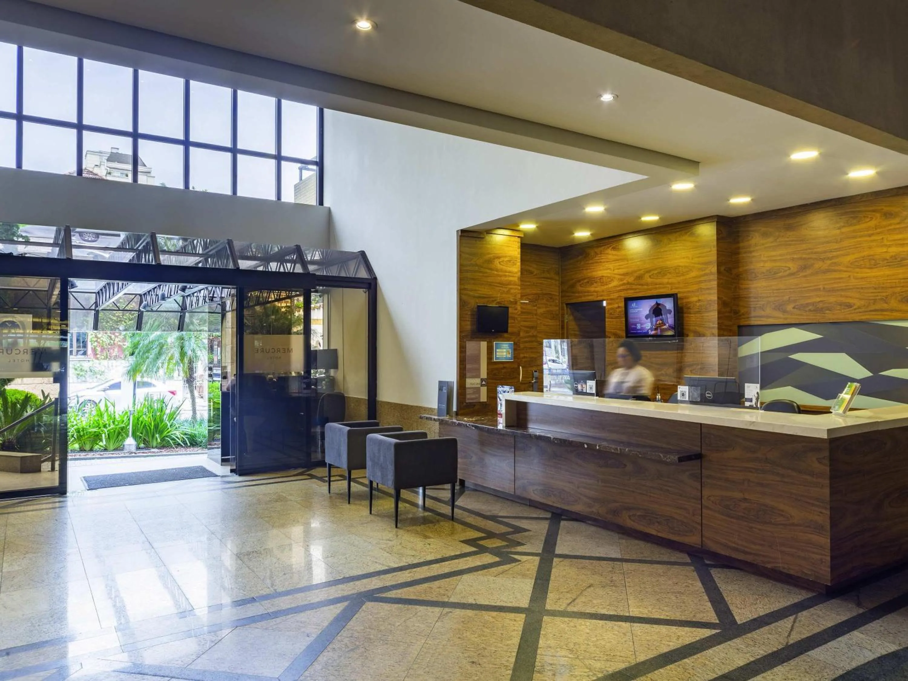 Property building in Mercure Curitiba Golden