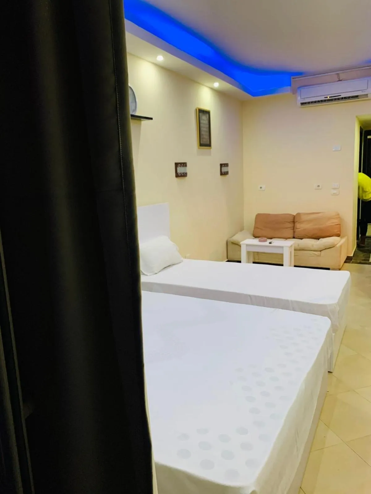 Bed in Cecelia Resort Challet