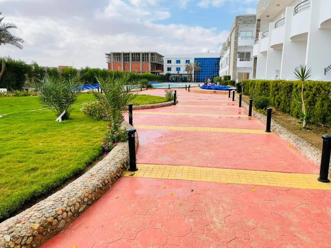 Cecelia Resort Challet