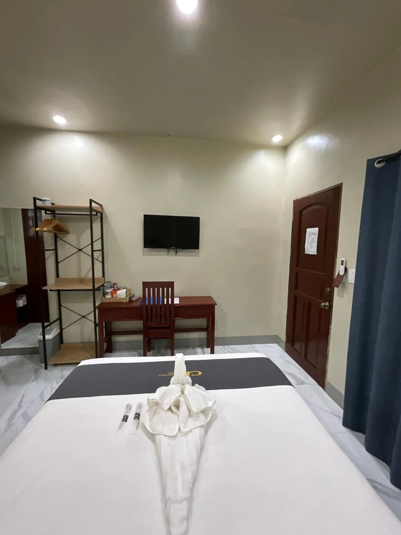 Bedroom, Bed in Coastal Haven Resort