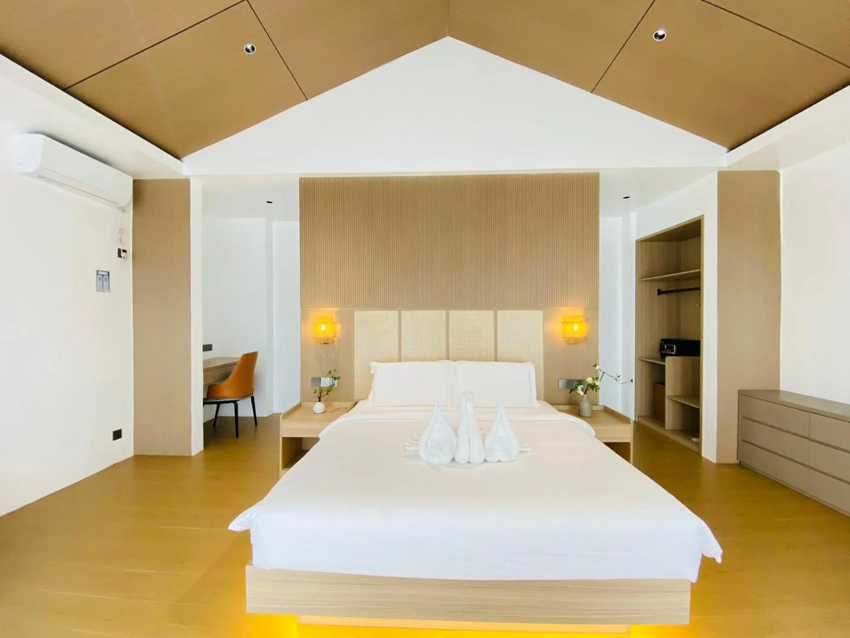 Bed in Willander Resort