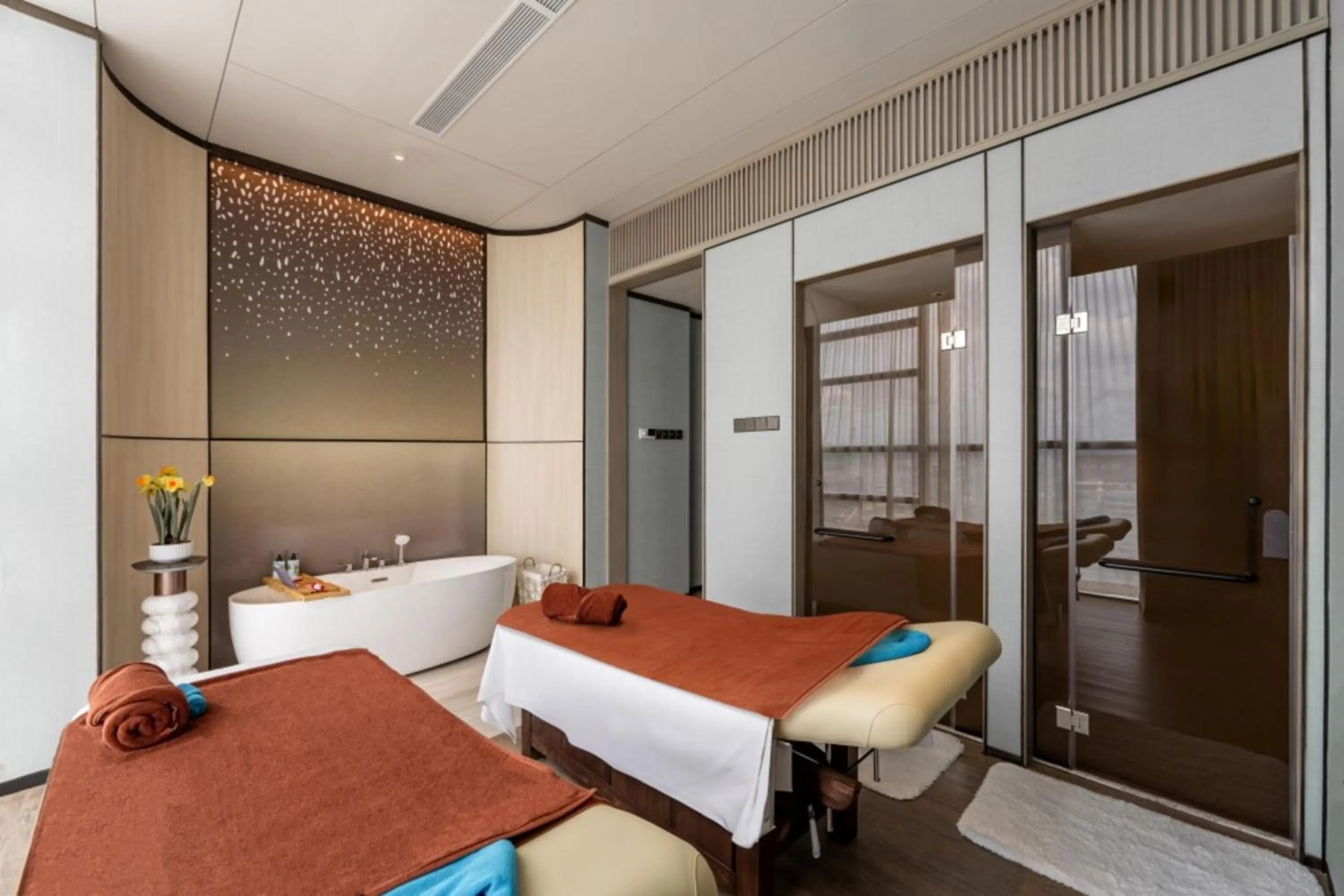 Spa and wellness centre/facilities, Bed in Imperial Lexis Kuala Lumpur