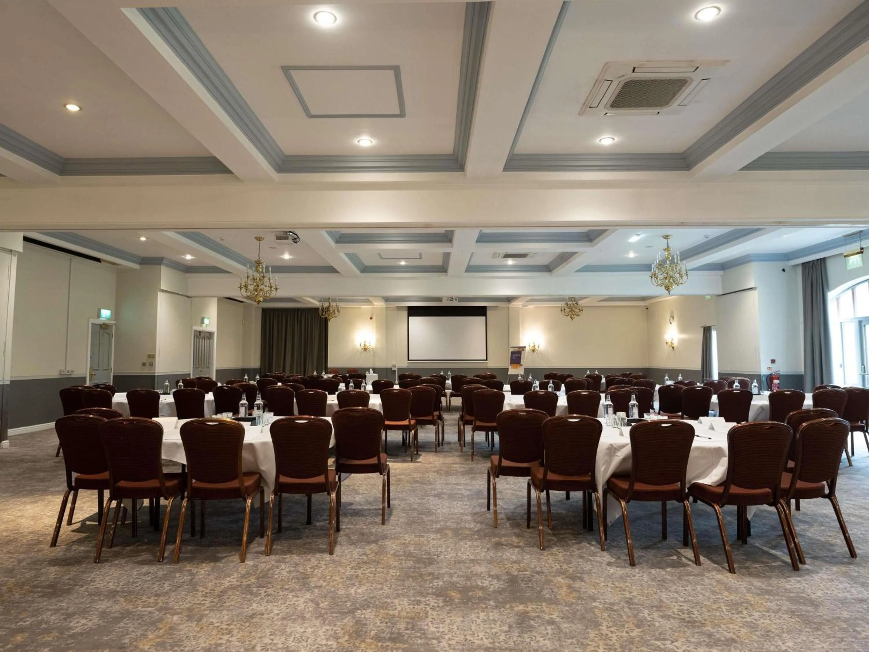 Meeting/conference room in Mercure Barnsley Tankersley Manor Hotel