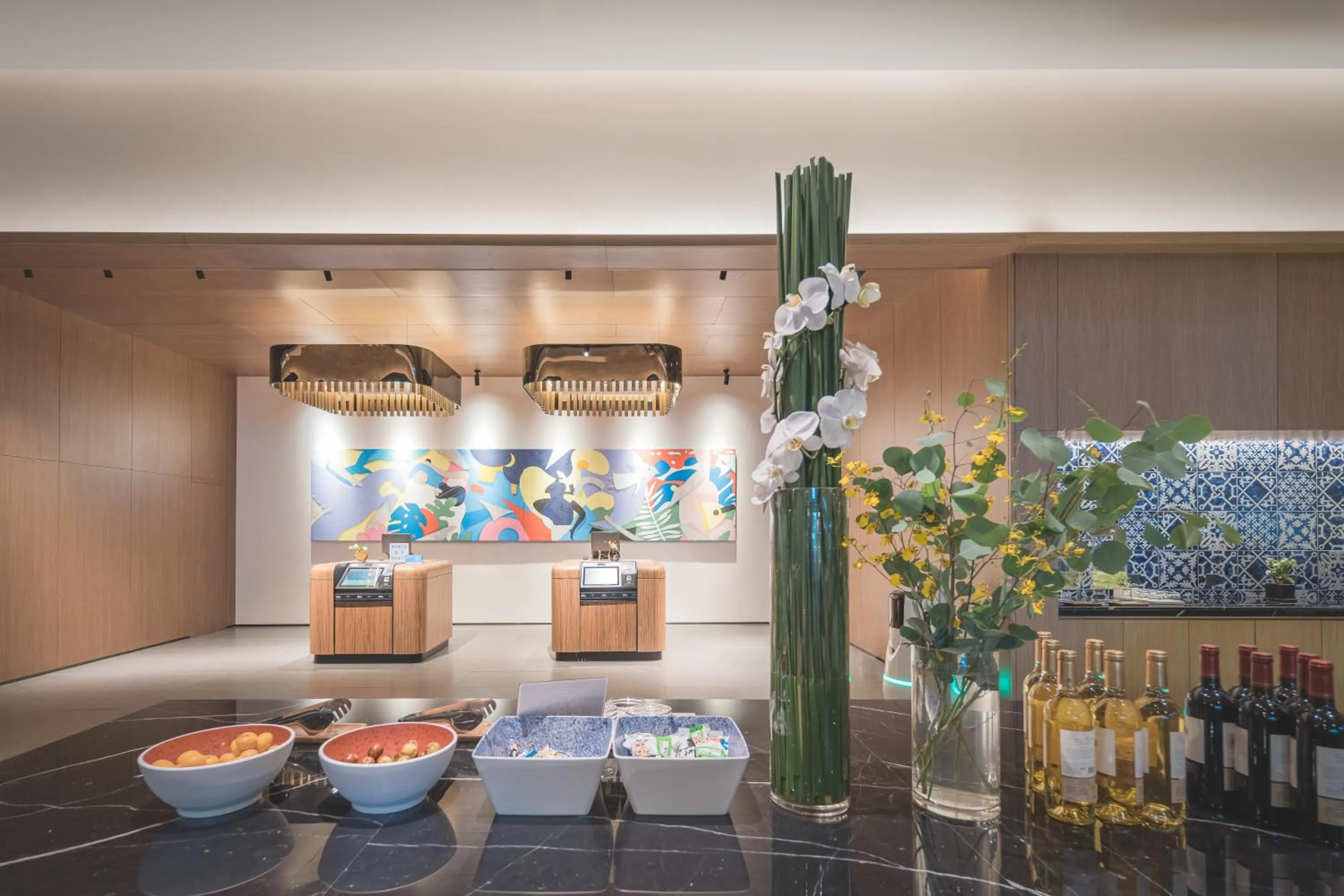 Food and drinks in UrCove by HYATT Nanjing Downtown