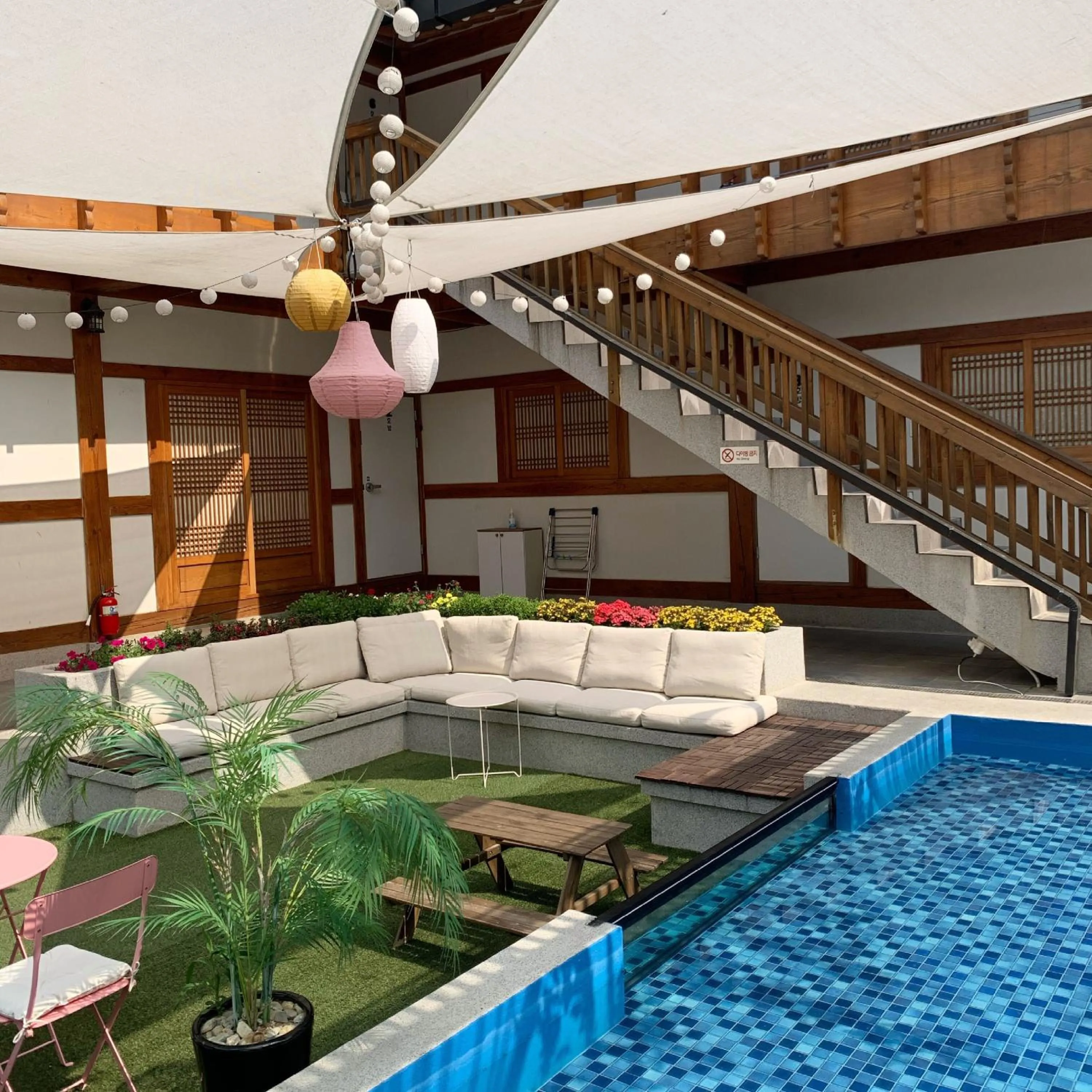 Gyeongju N Hanok Pension