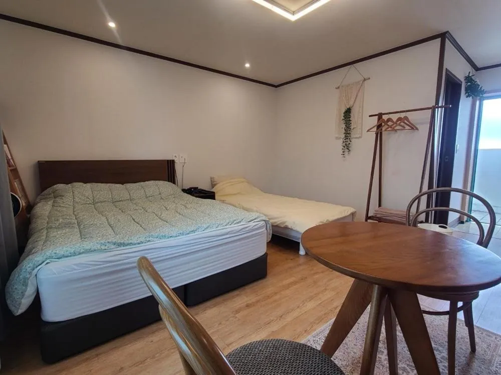 Bed in Seogwipo The Hyeyum Stay