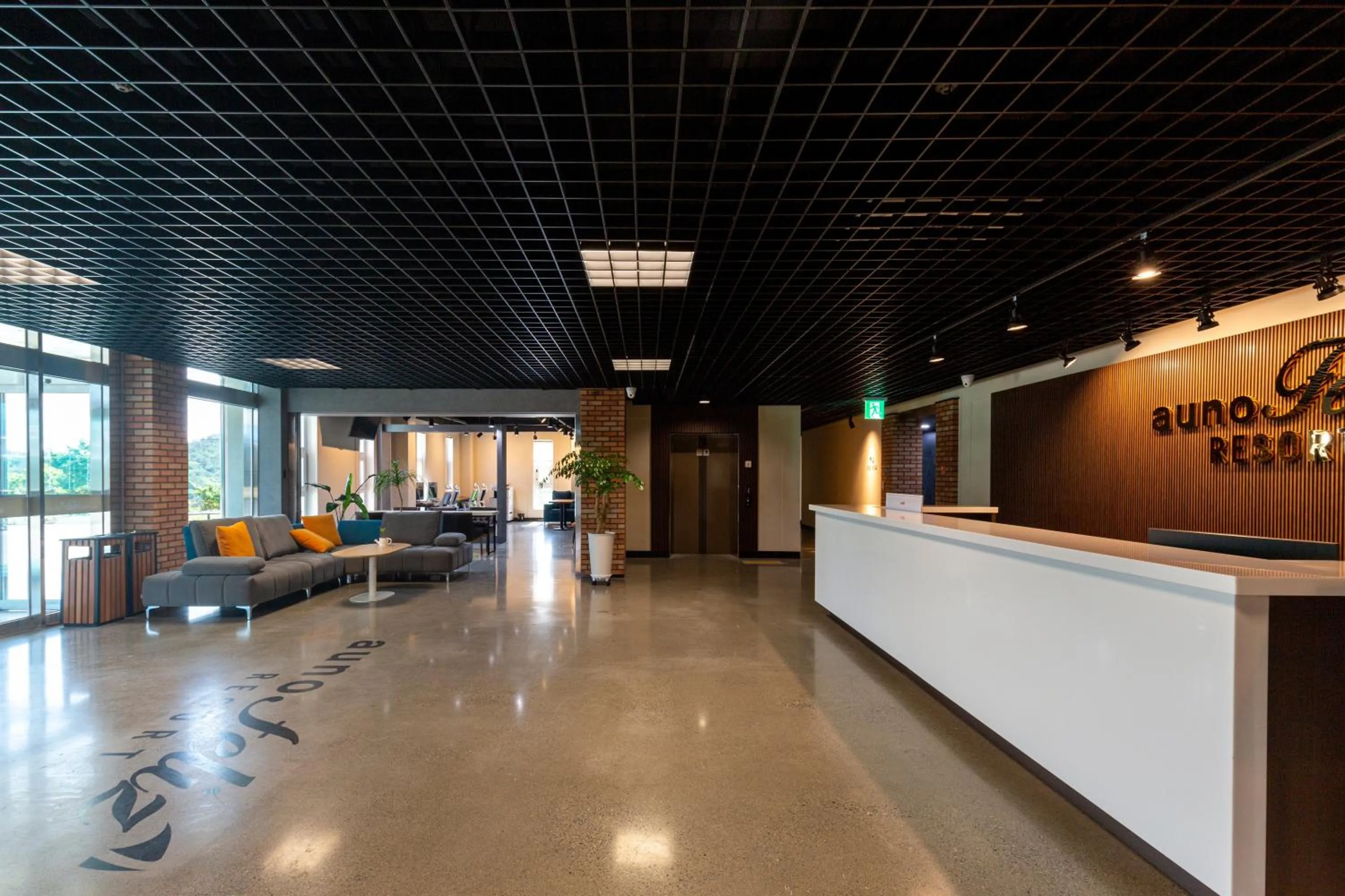 Yeongcheon Auno feliz