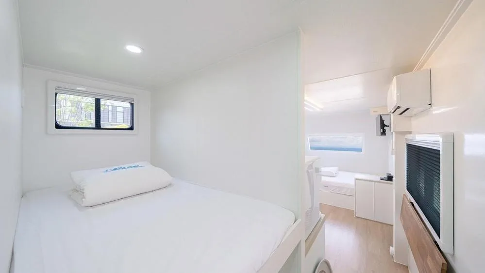 Bed in Gyeongju Viewdel Caravan Pension