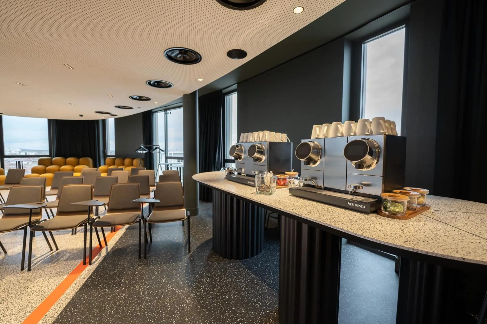 Banquet/Function facilities in Radisson Hotel Reims