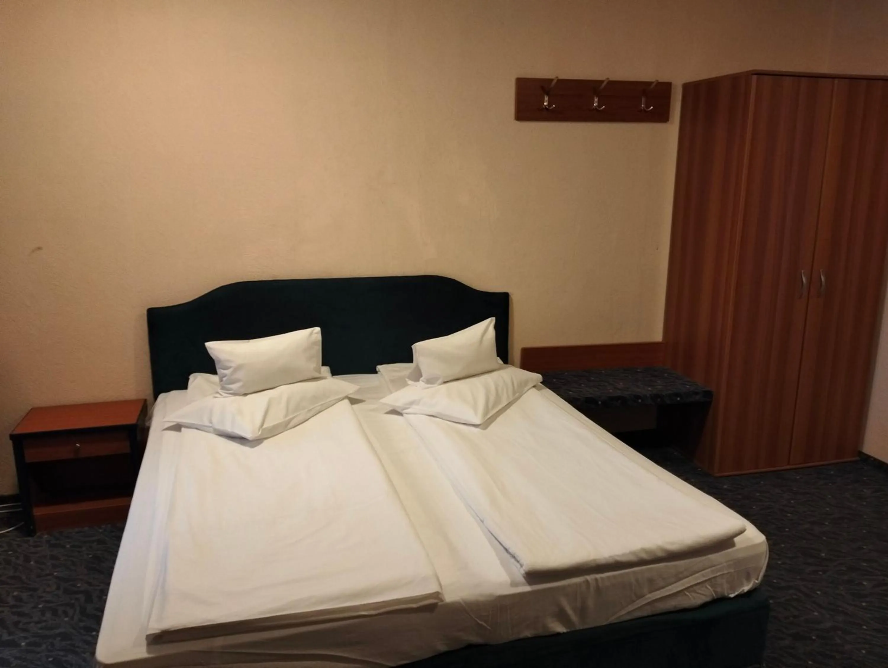 Bed in Pensiunea Cabana Art