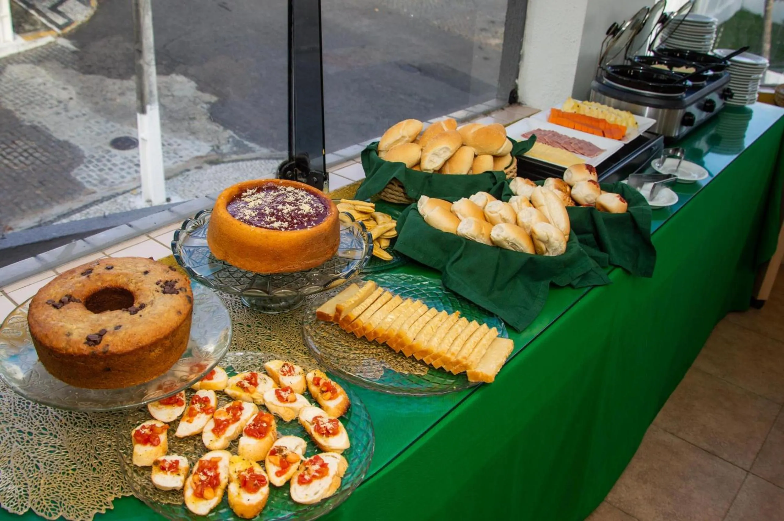 Breakfast in Hotel Antibes